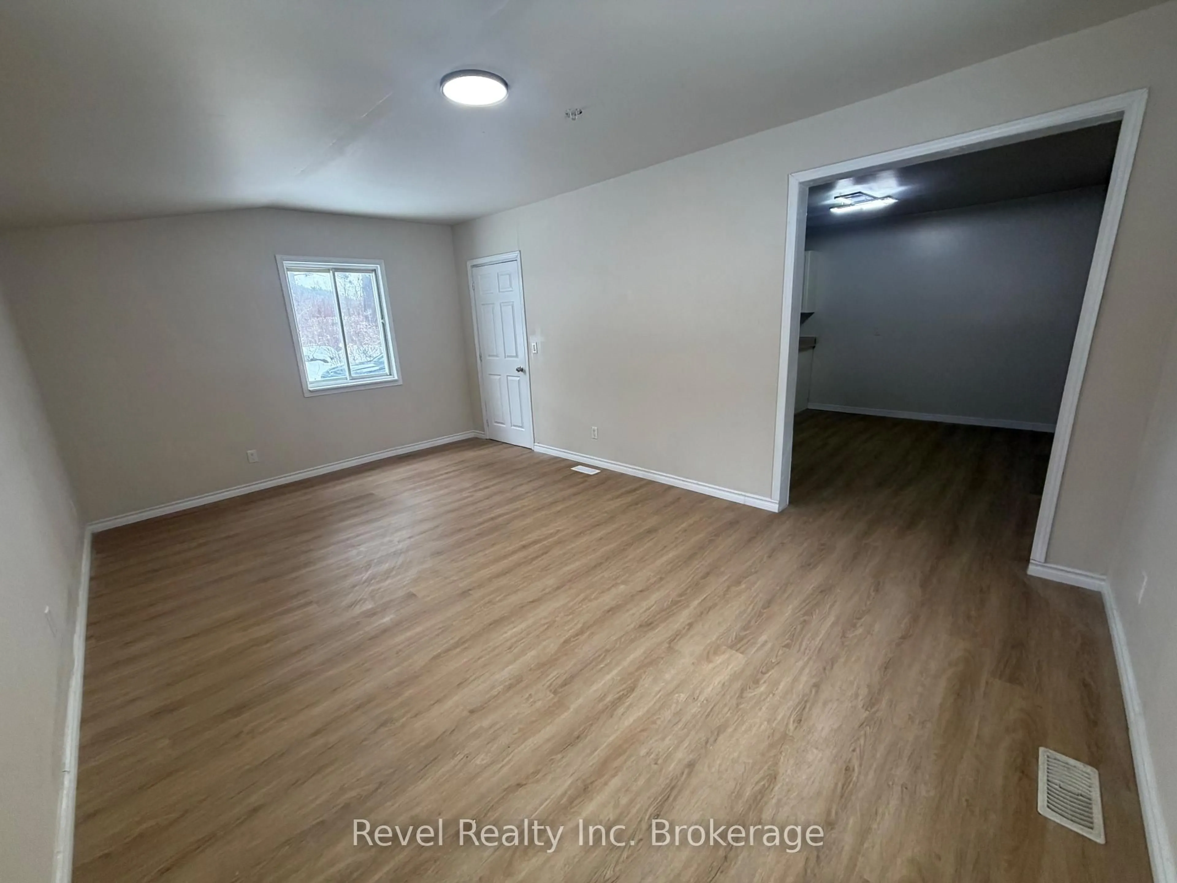 A pic of a room for 442 PINE St, Mattawa Ontario P0H 1V0