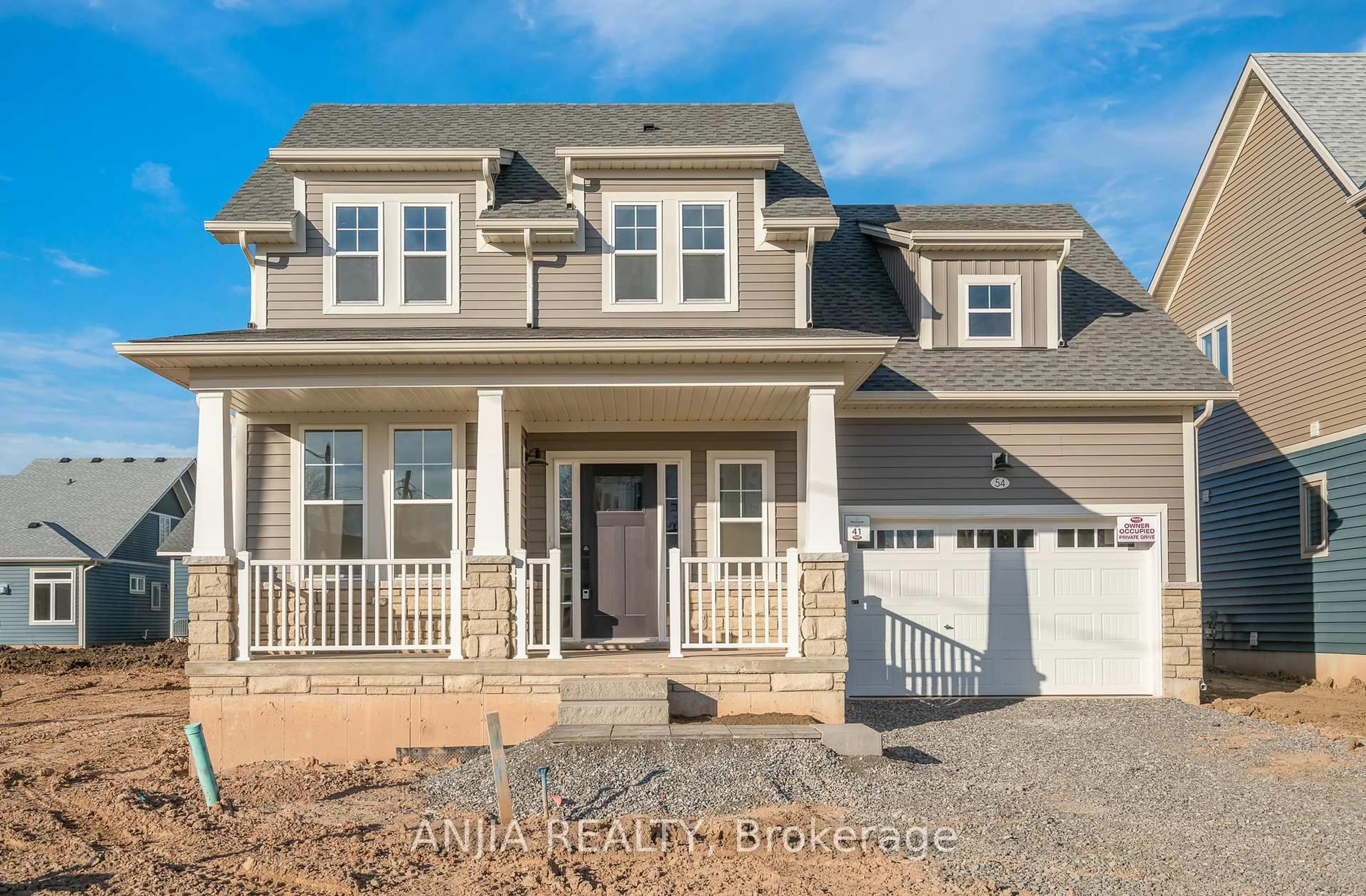 Home with vinyl exterior material, street for 54 Beach Walk Cres, Fort Erie Ontario L0S 1N0