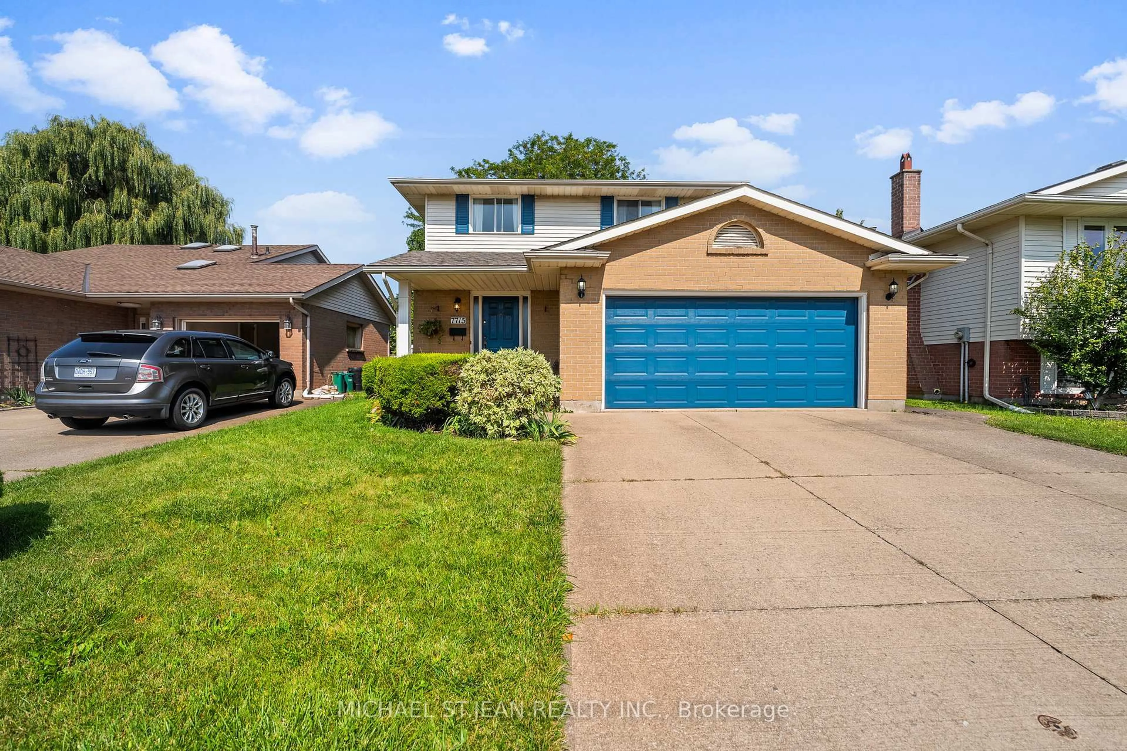 Home with brick exterior material, street for 7715 Swan St, Niagara Falls Ontario L2H 2P7