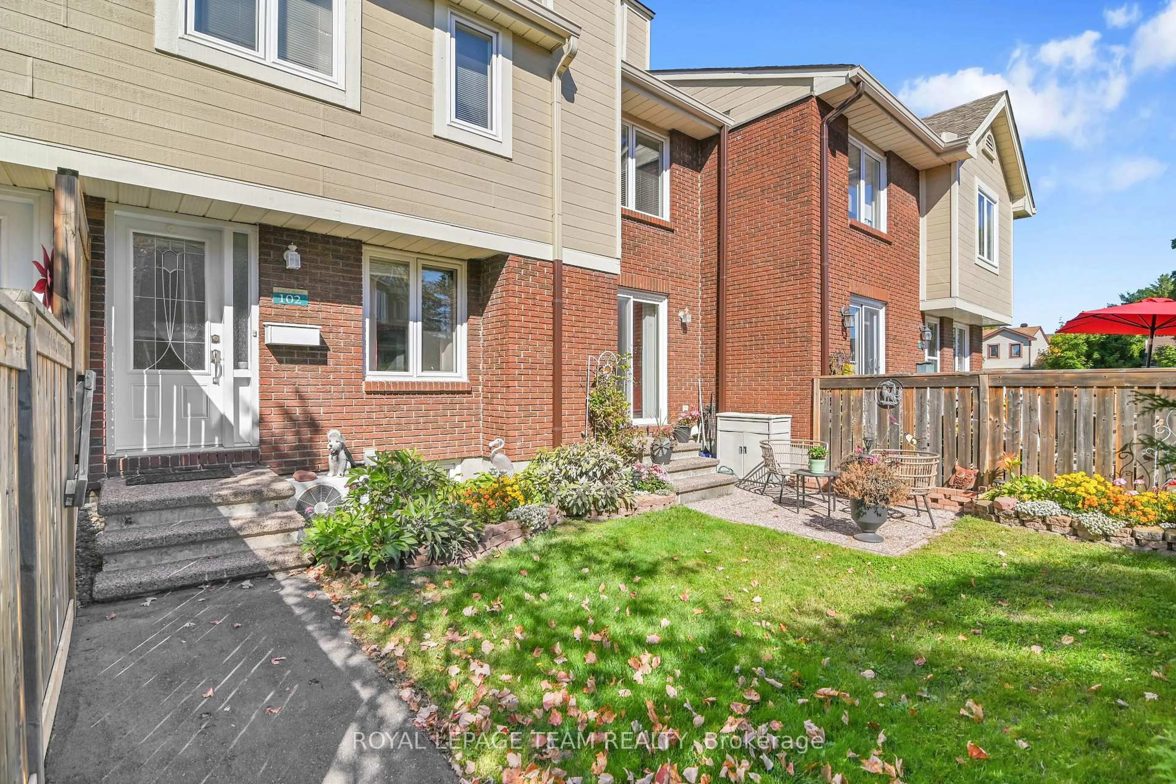 Unknown for 1785 Cabaret Lane #102, Orleans Ontario K4A 2H2