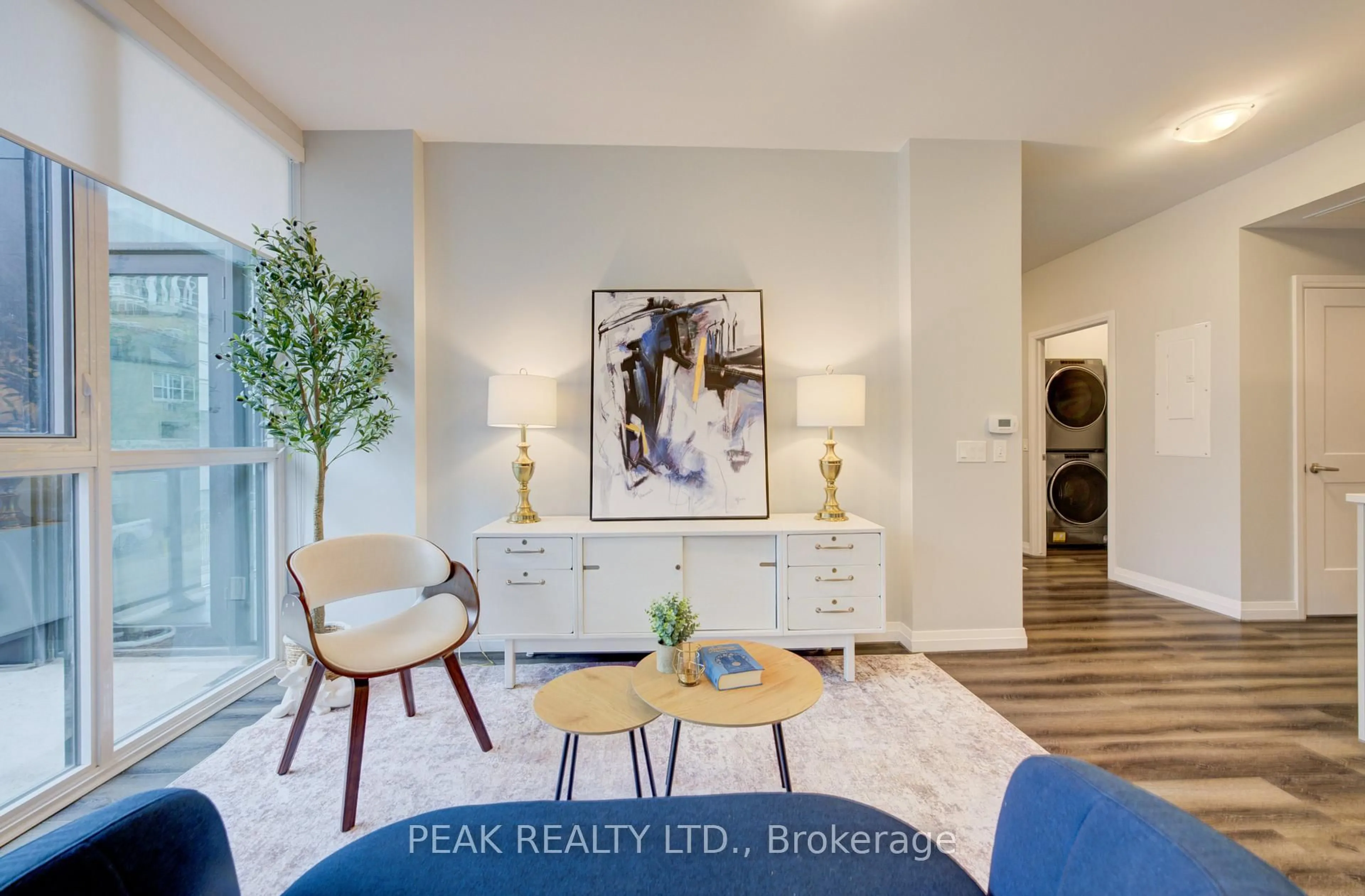 Unknown for 60 Charles #201, Kitchener Ontario N2G 0C9