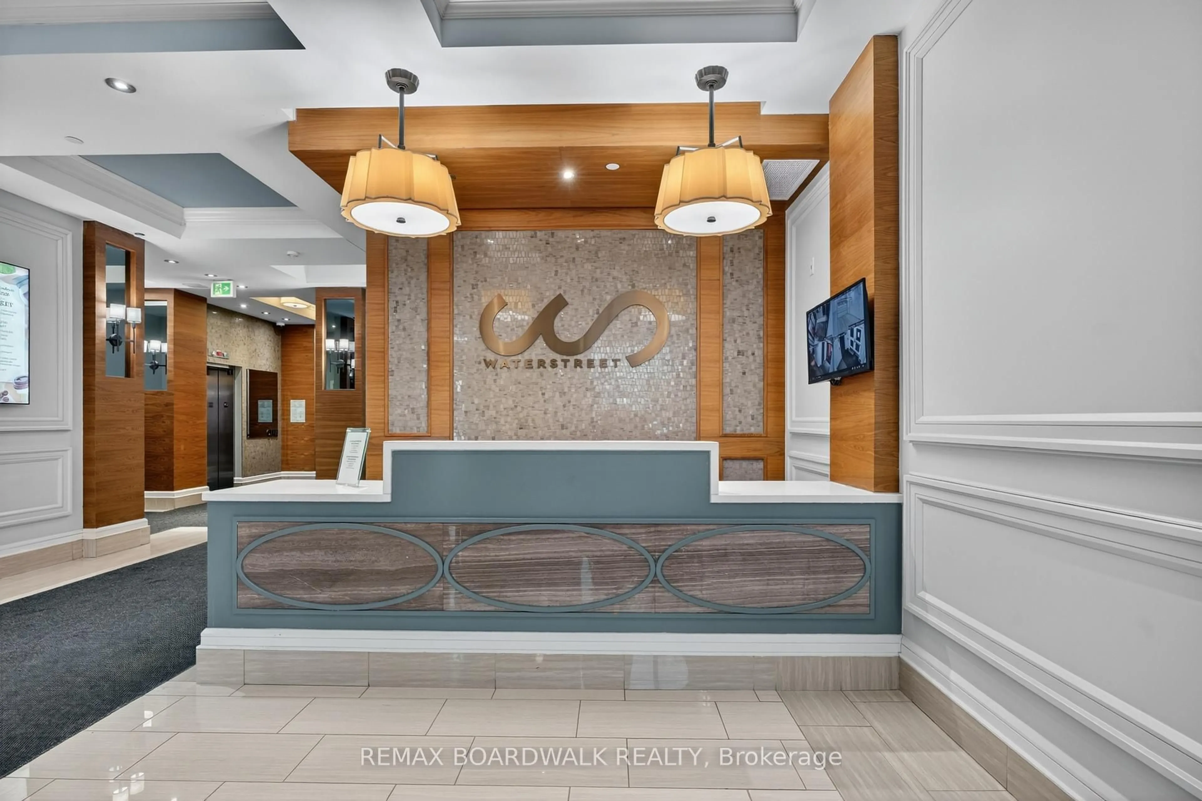 Lobby for 316 Bruyere St #116, Ottawa Ontario K1N 0C3