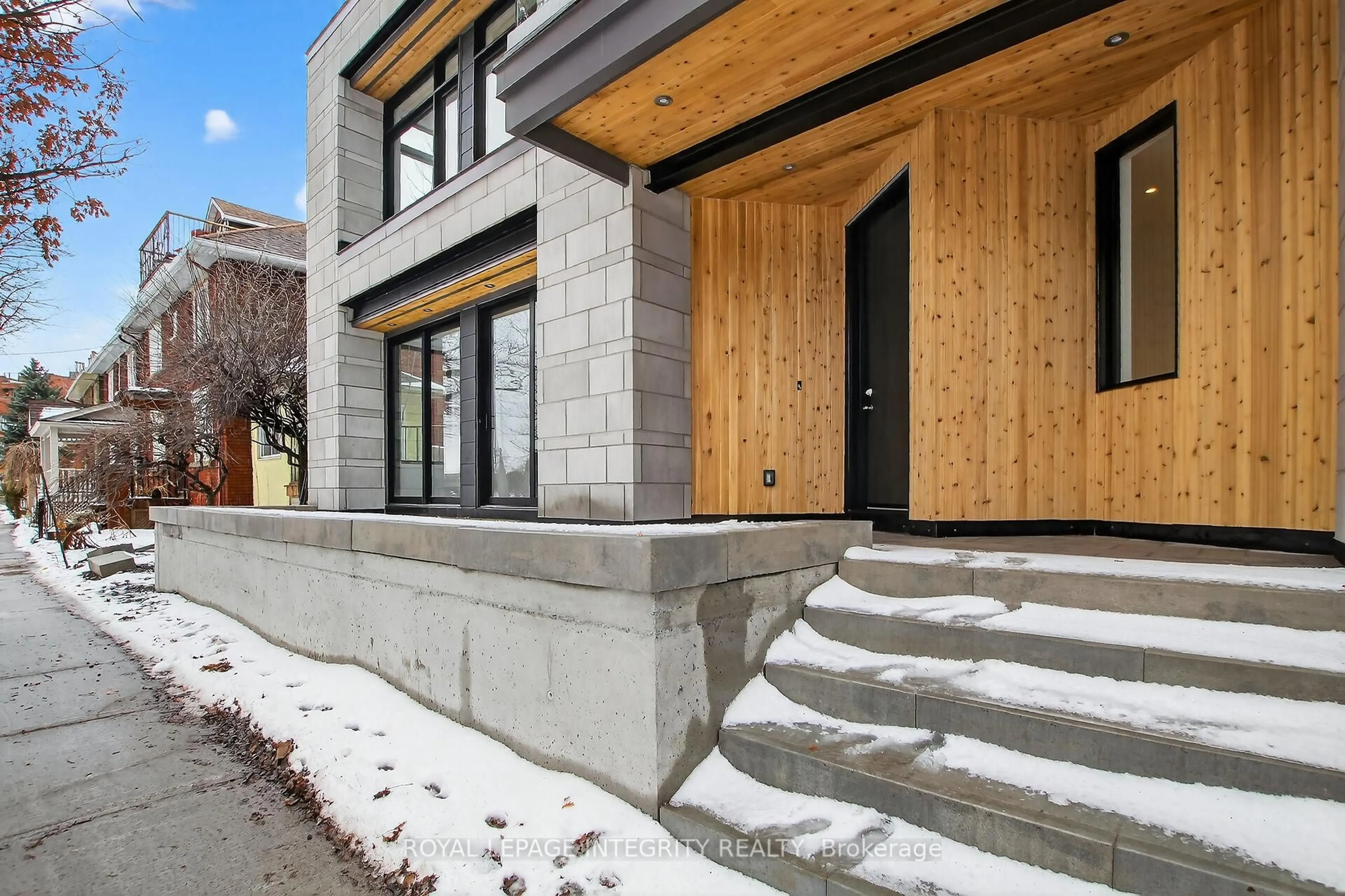 Home with brick exterior material, street for 112 Queen Elizabeth Dr, Ottawa Ontario K2P 0Z5