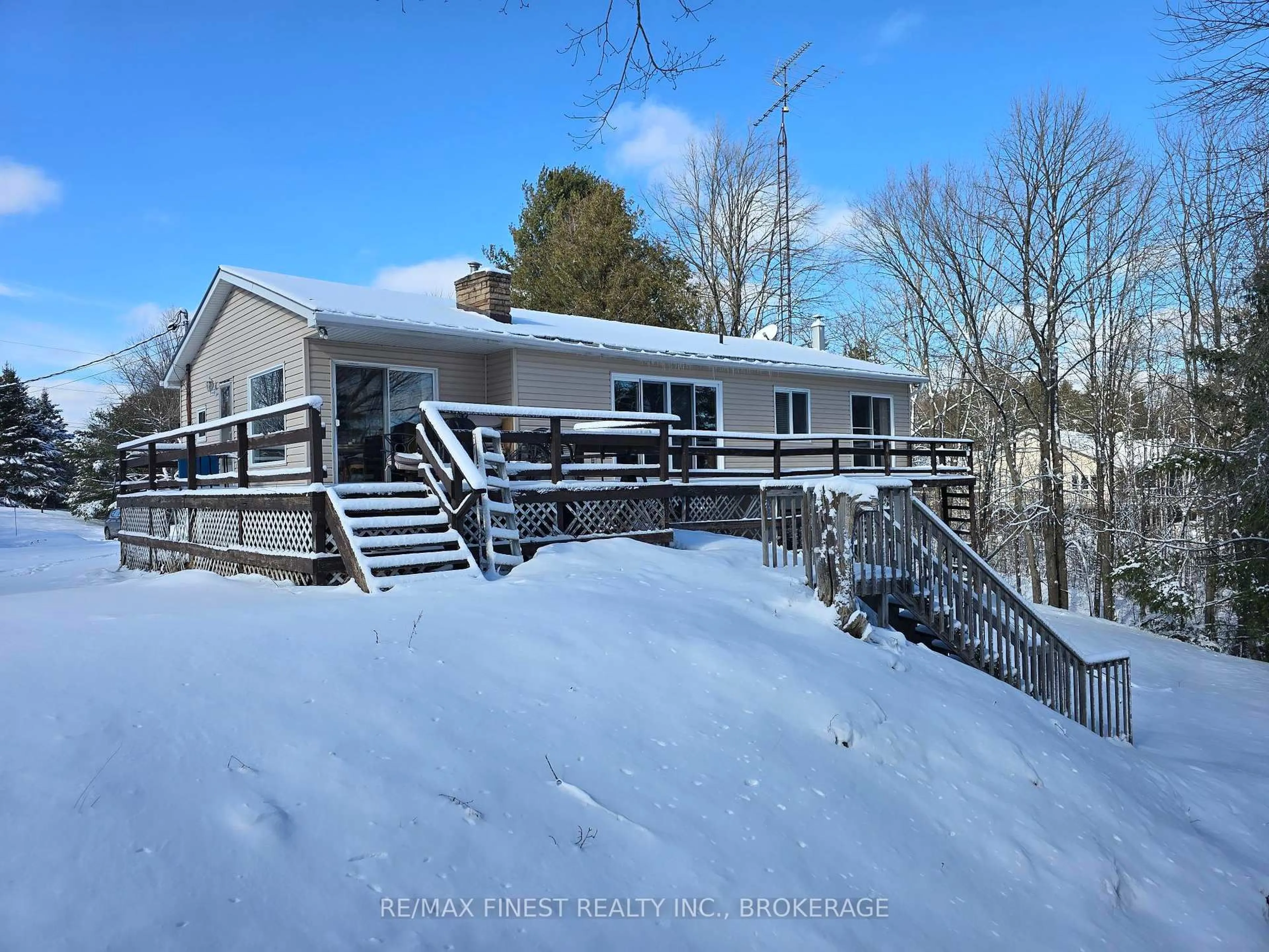 A pic from outside/outdoor area/front of a property/back of a property/a pic from drone, unknown for 1182 Clement Rd, Sharbot Lake Ontario K0H 2P0