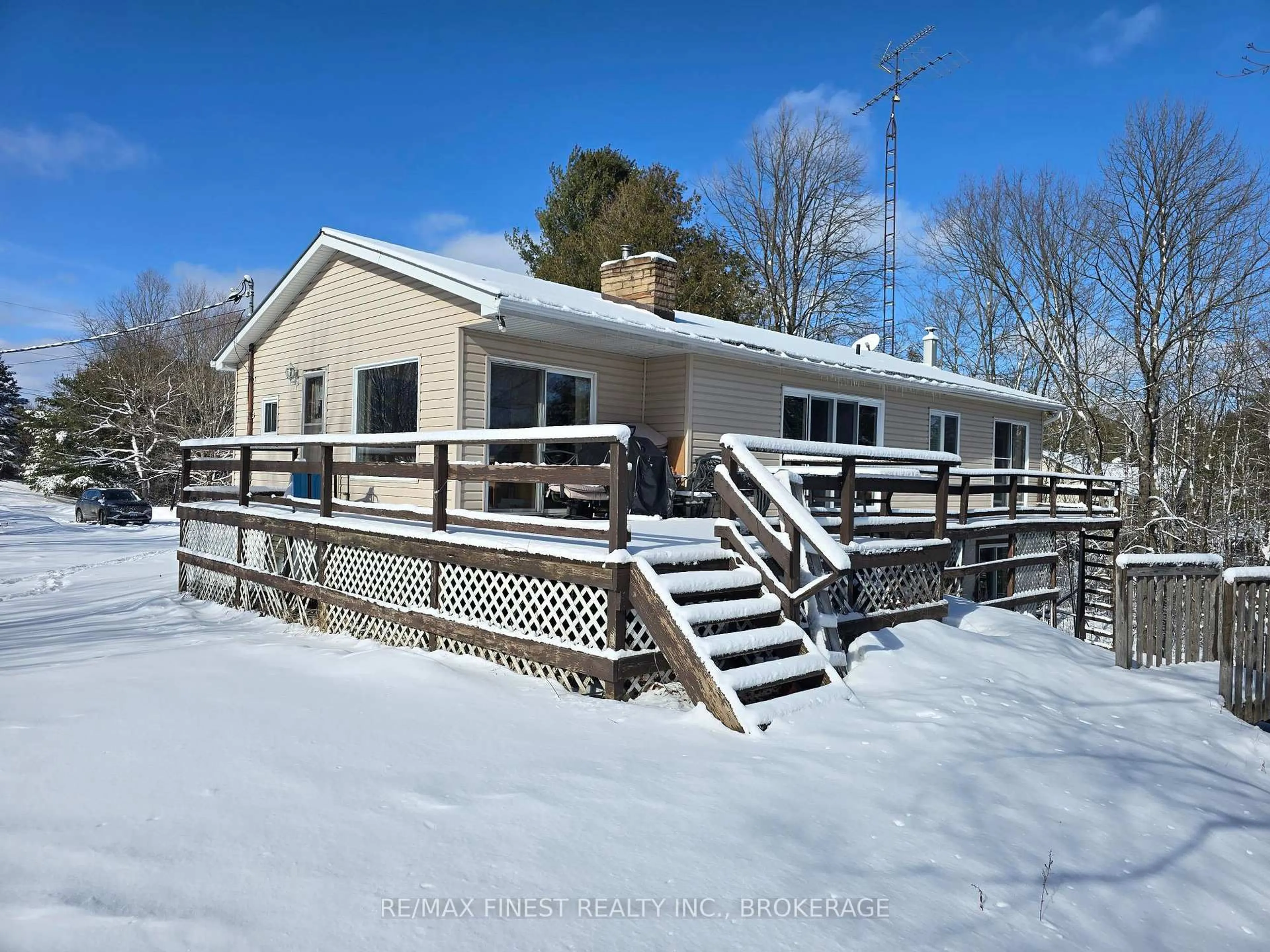 A pic from outside/outdoor area/front of a property/back of a property/a pic from drone, unknown for 1182 Clement Rd, Sharbot Lake Ontario K0H 2P0
