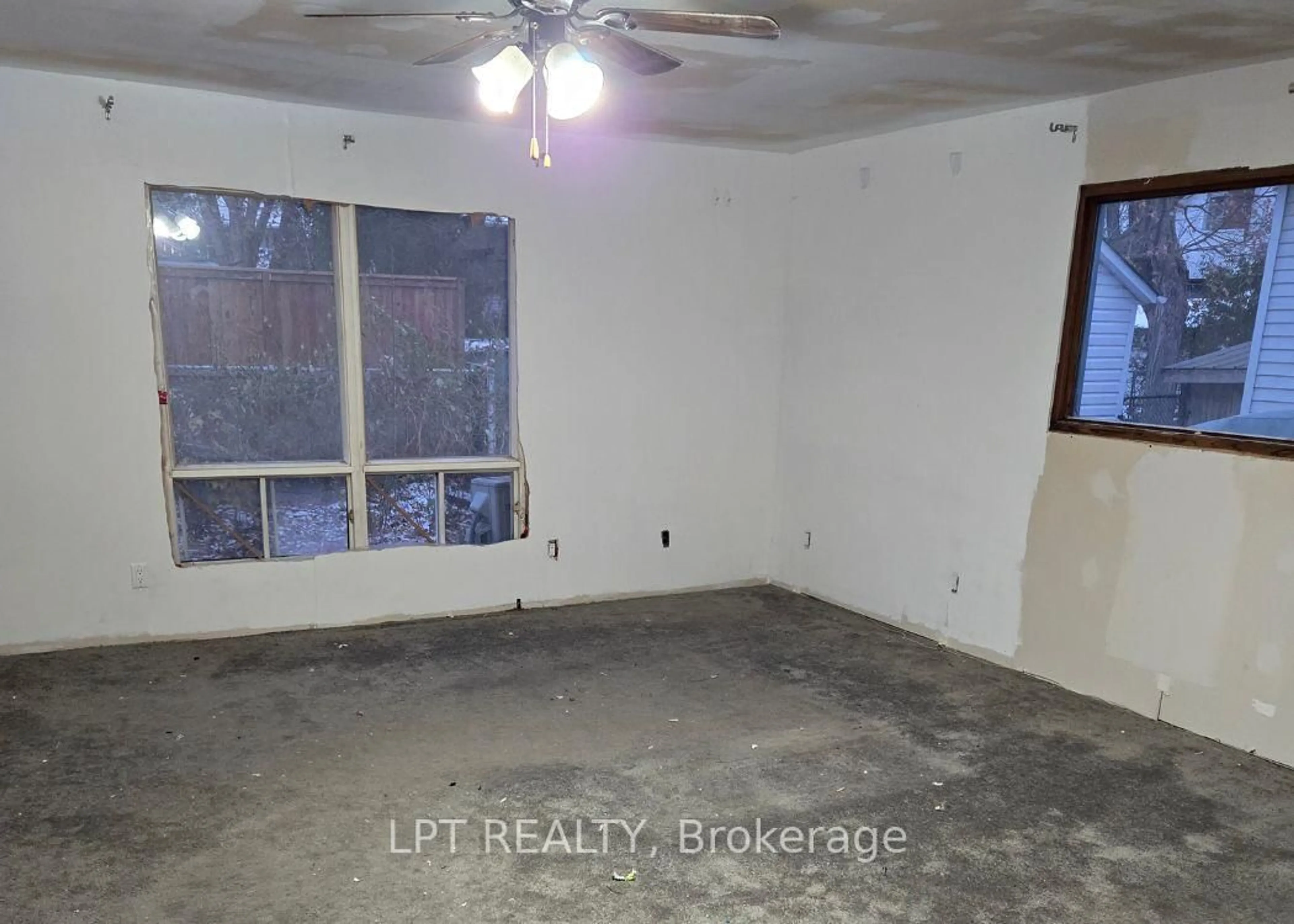 A pic of a room for 47 Victoria St, Arnprior Ontario K7S 1T2