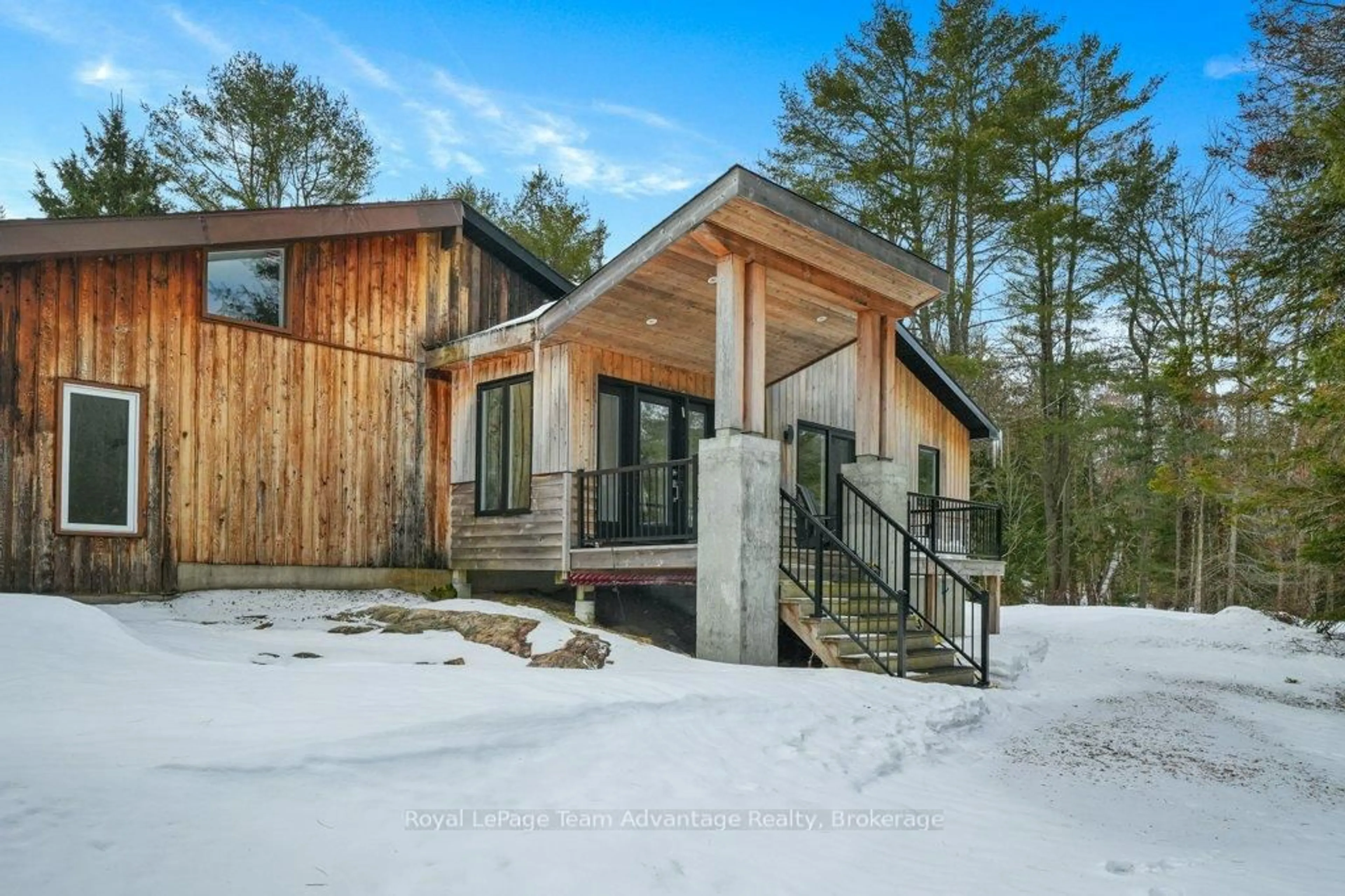 Unknown for 18 Ferris Rd, Seguin Ontario P2A 2W8