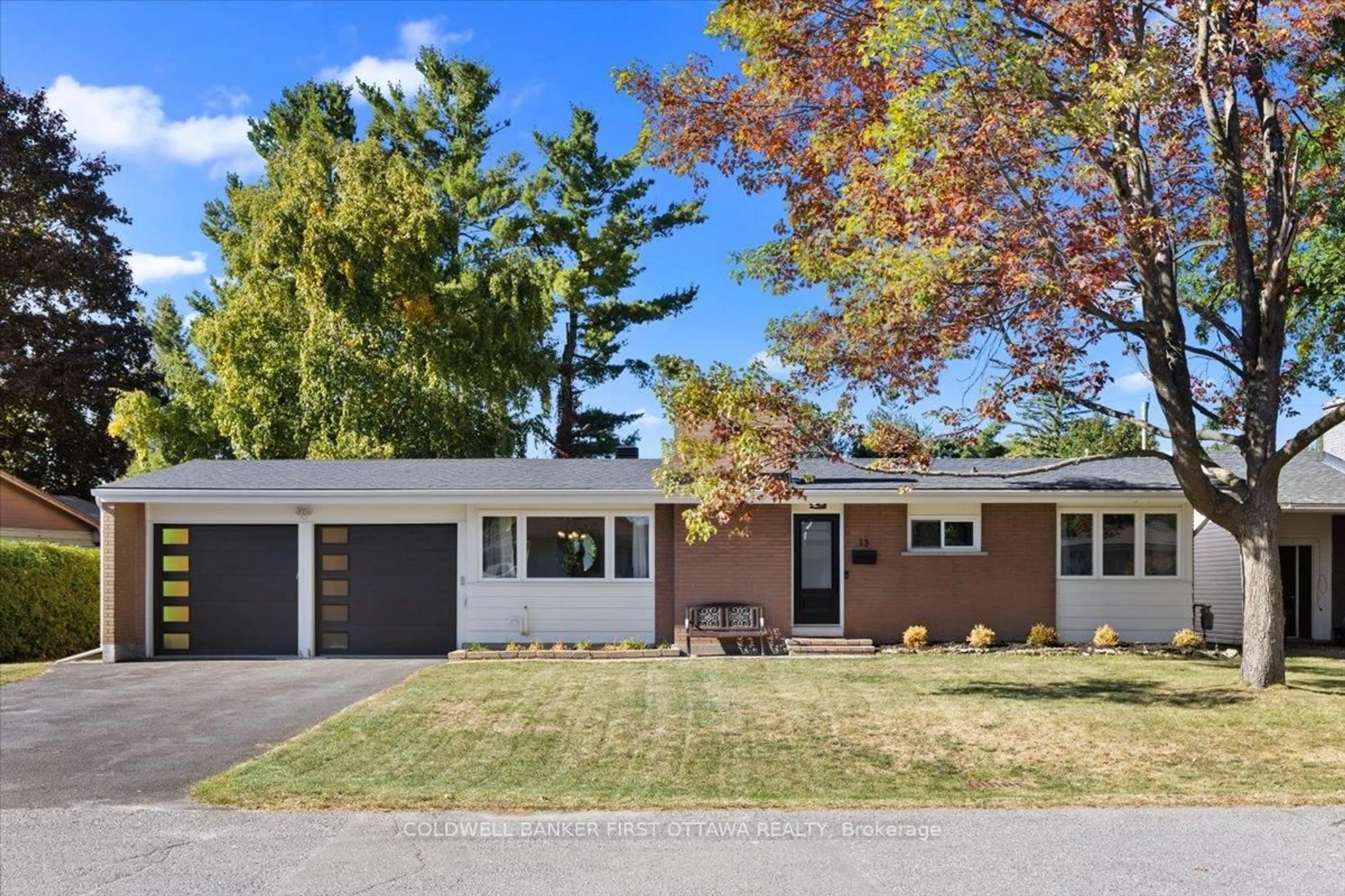 Home with vinyl exterior material, street for 13 Edgebrook Rd, Ottawa Ontario K2H 6C2