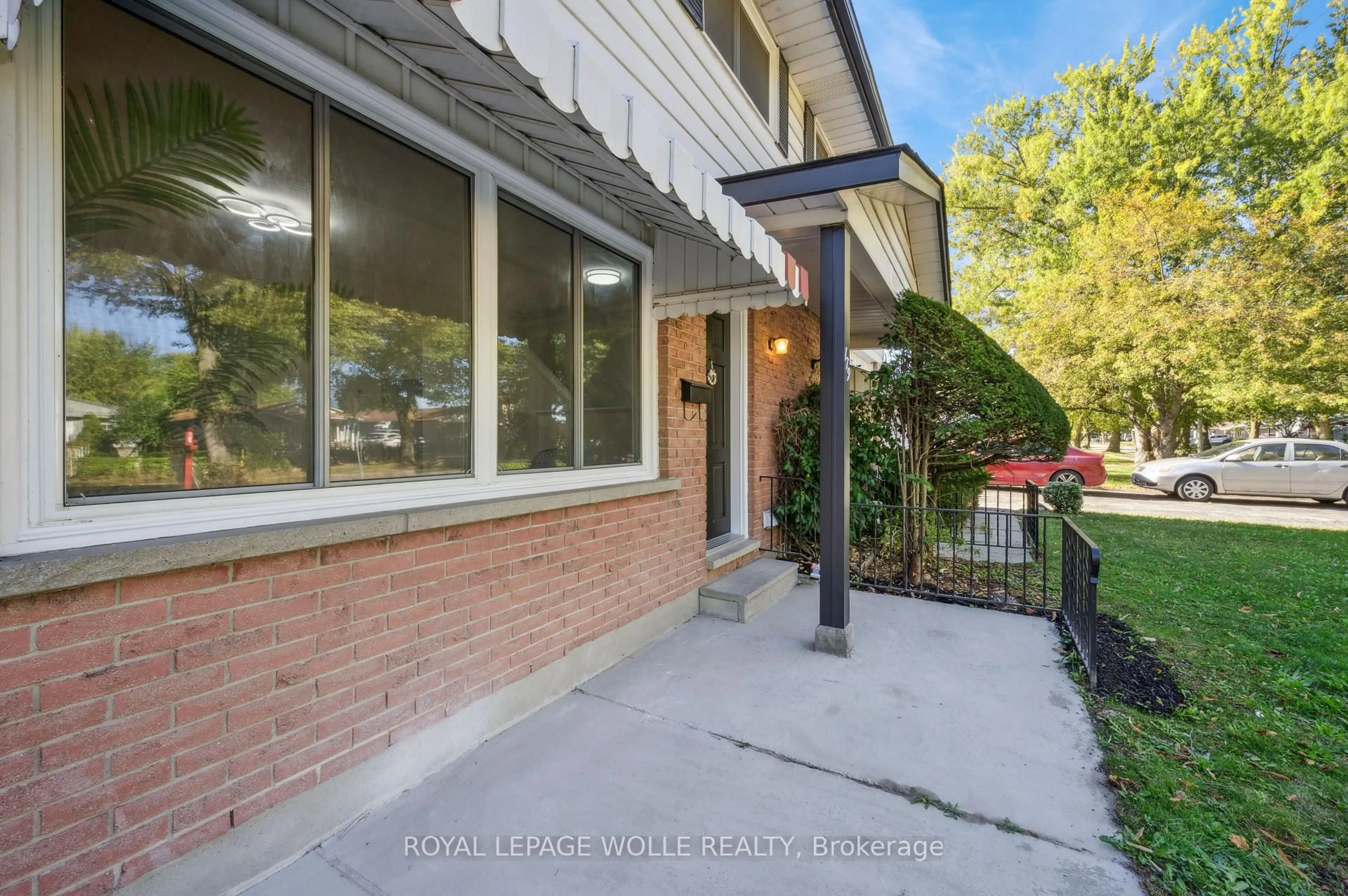 Unknown for 179 Traynor Ave, Kitchener Ontario N2C 1W4