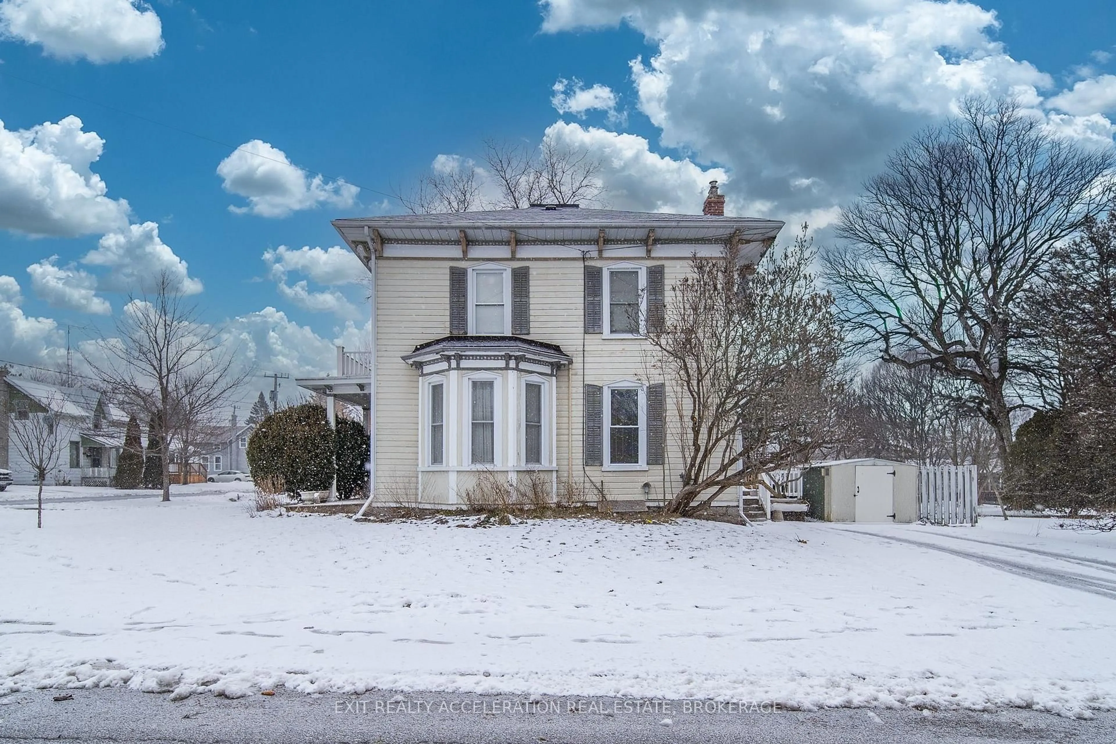 Unknown for 182 Water St, Greater Napanee Ontario K7R 1W4