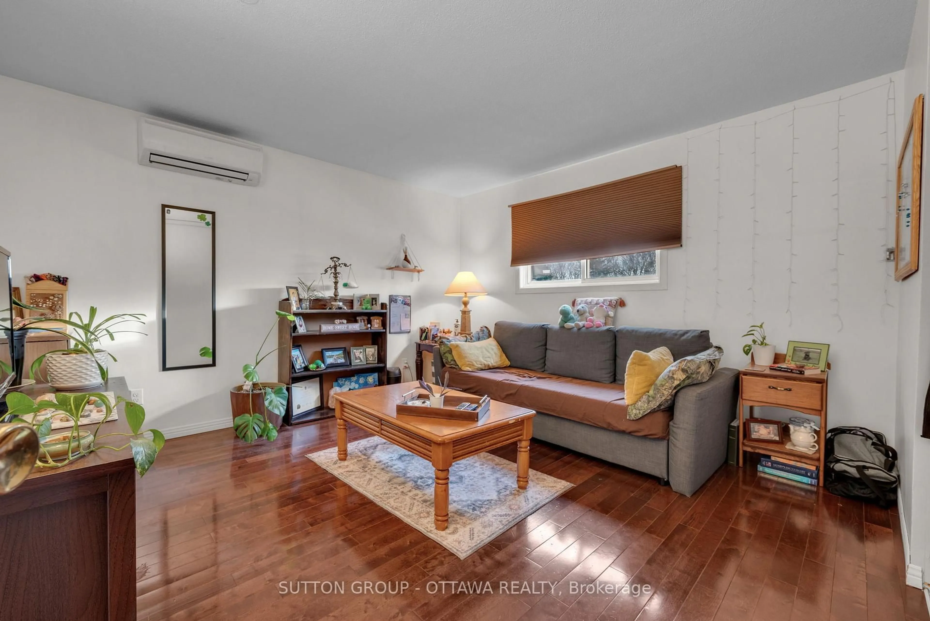 Living room with furniture, unknown for 1150 St Pierre St, Orleans Ontario K1C 1L5