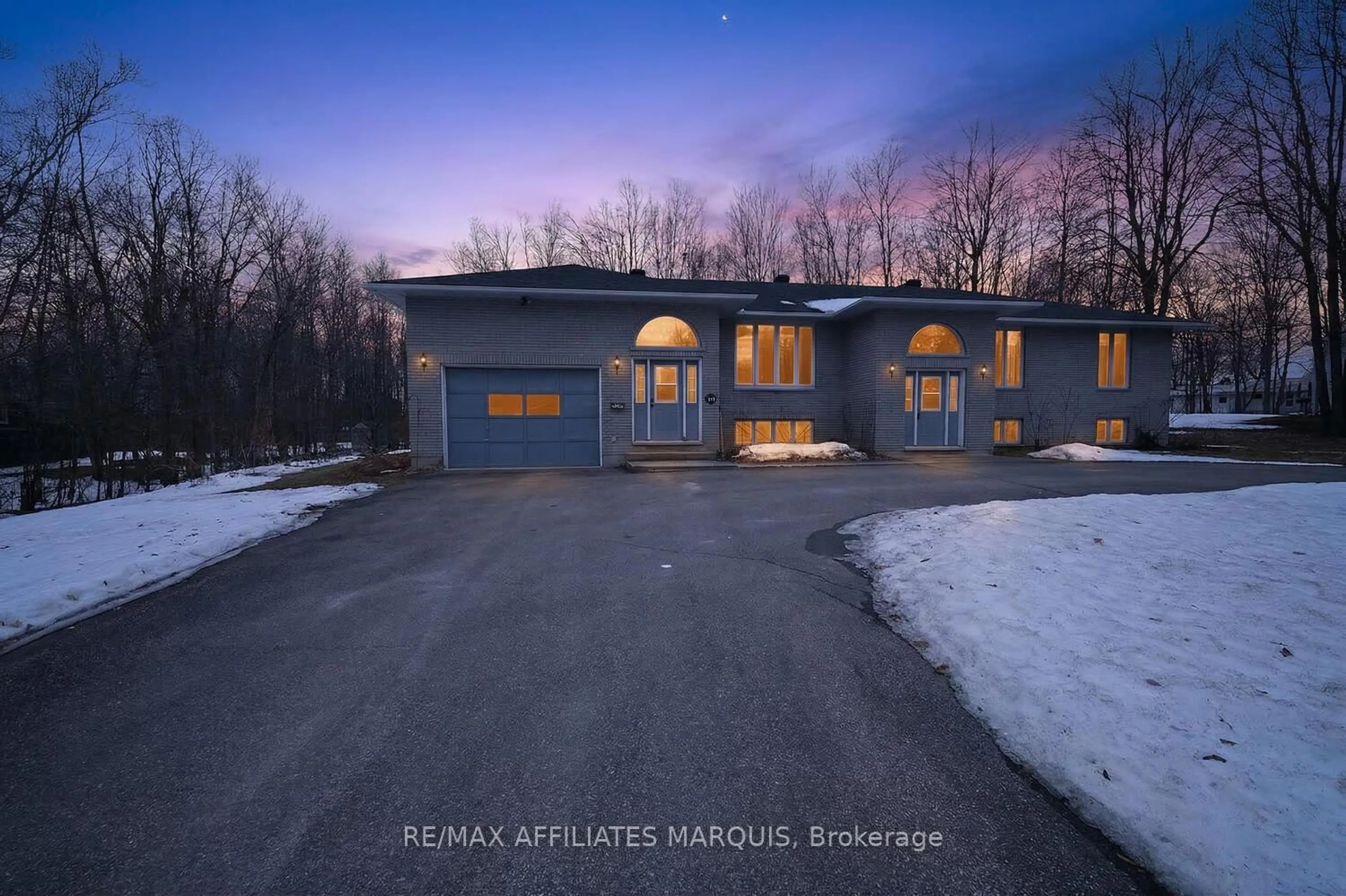 Unknown for 4 South Point Dr, Rideau Lakes Ontario K7A 4S5