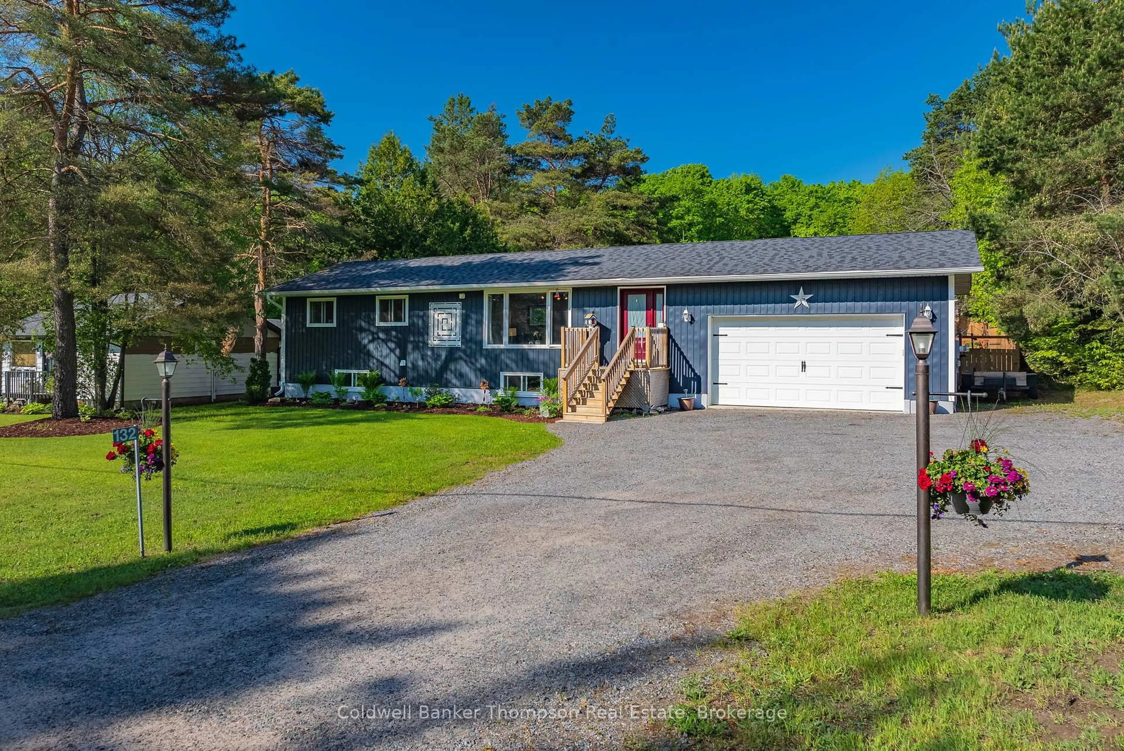 A pic from outside/outdoor area/front of a property/back of a property/a pic from drone, street for 132 Albert St, Strong Ontario P0A 1Z0