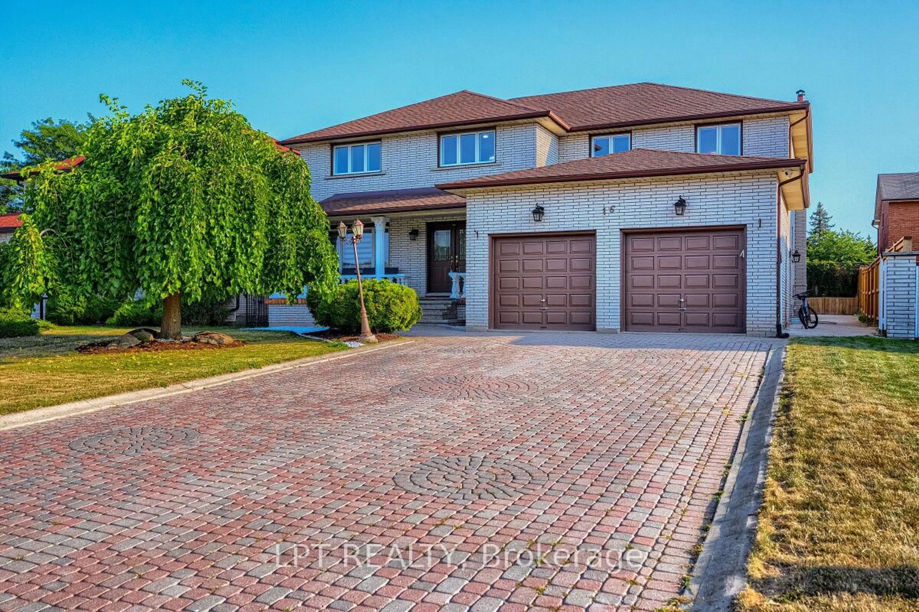 Home with brick exterior material, street for 16 Vogue Crt, Hamilton Ontario L8E 4T3