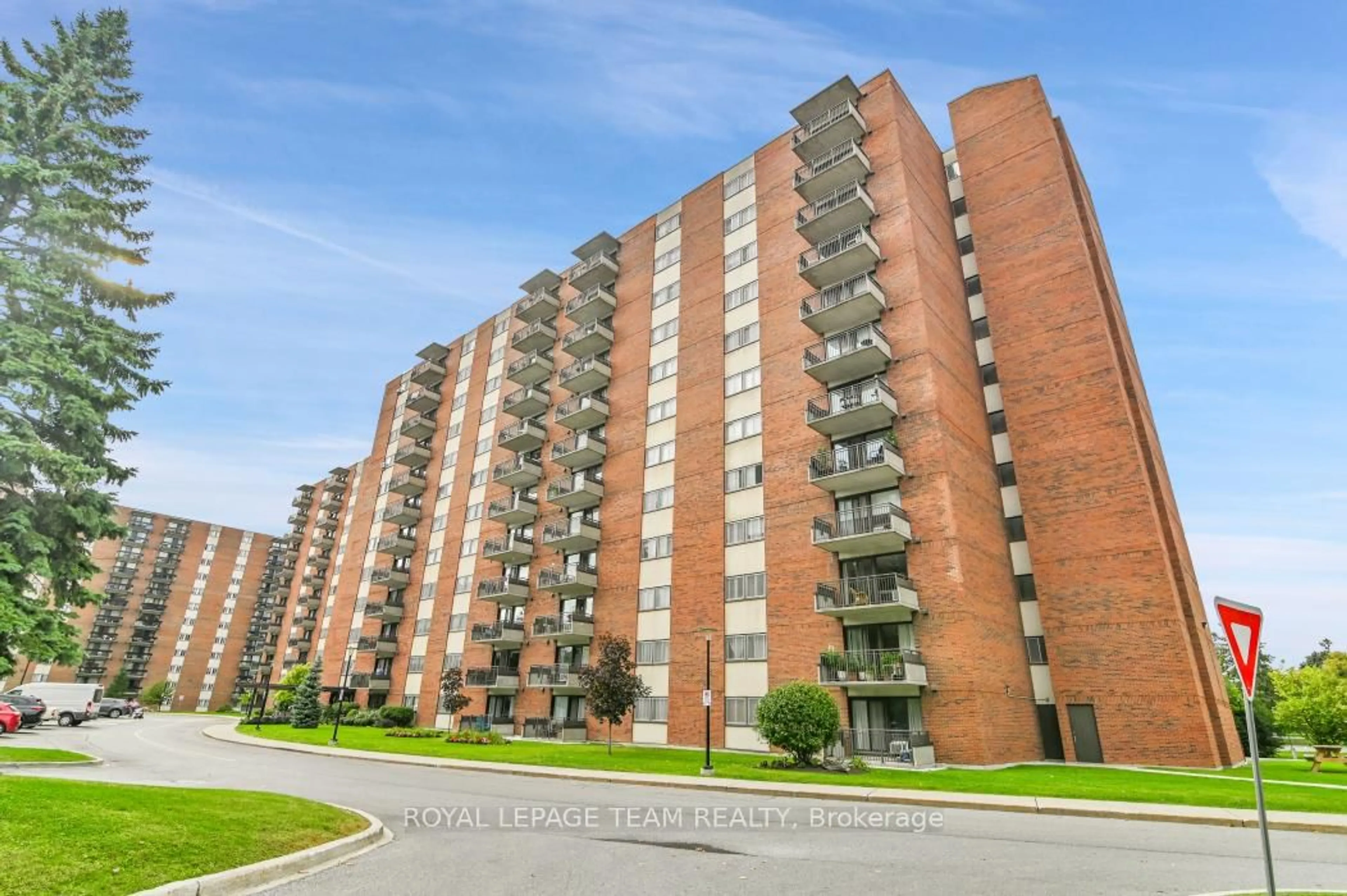 Unknown for 1485 BASELINE Rd #1104, Ottawa Ontario K2C 3L8