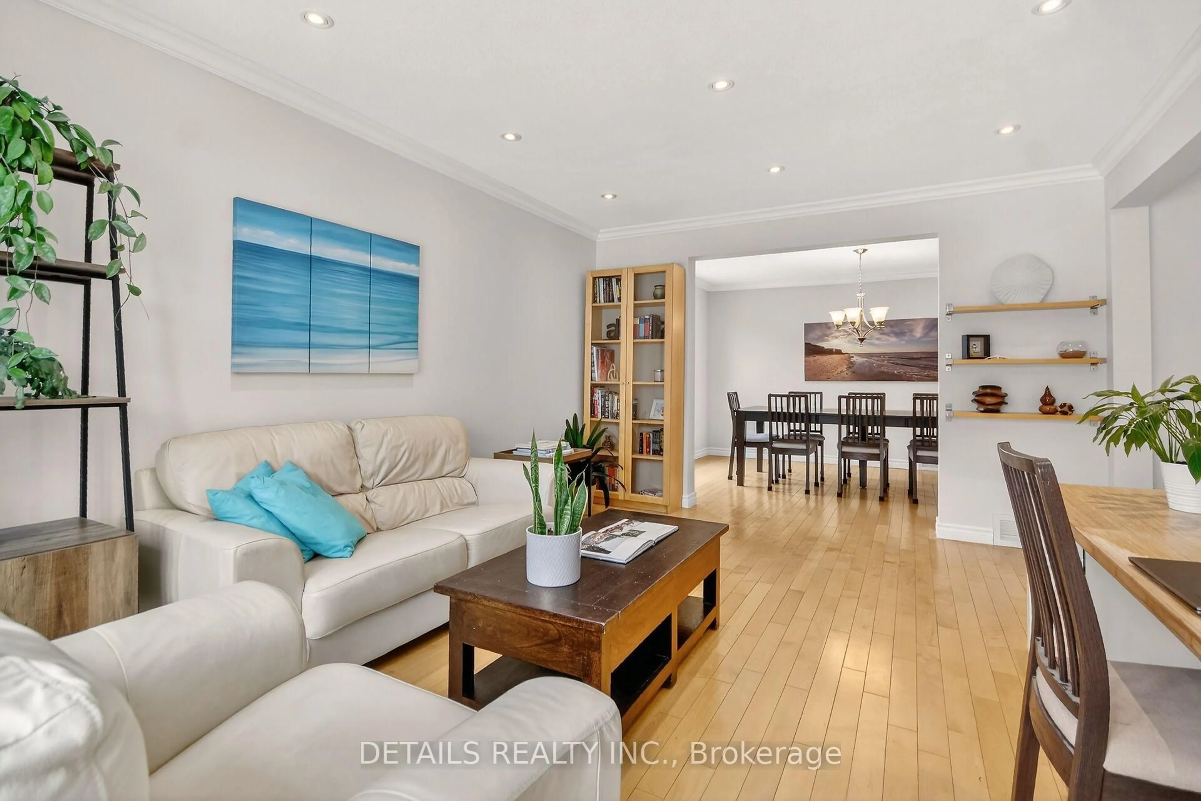 Living room with furniture, wood/laminate floor for 69 Willow Glen Dr, Ottawa Ontario K2M 1T1