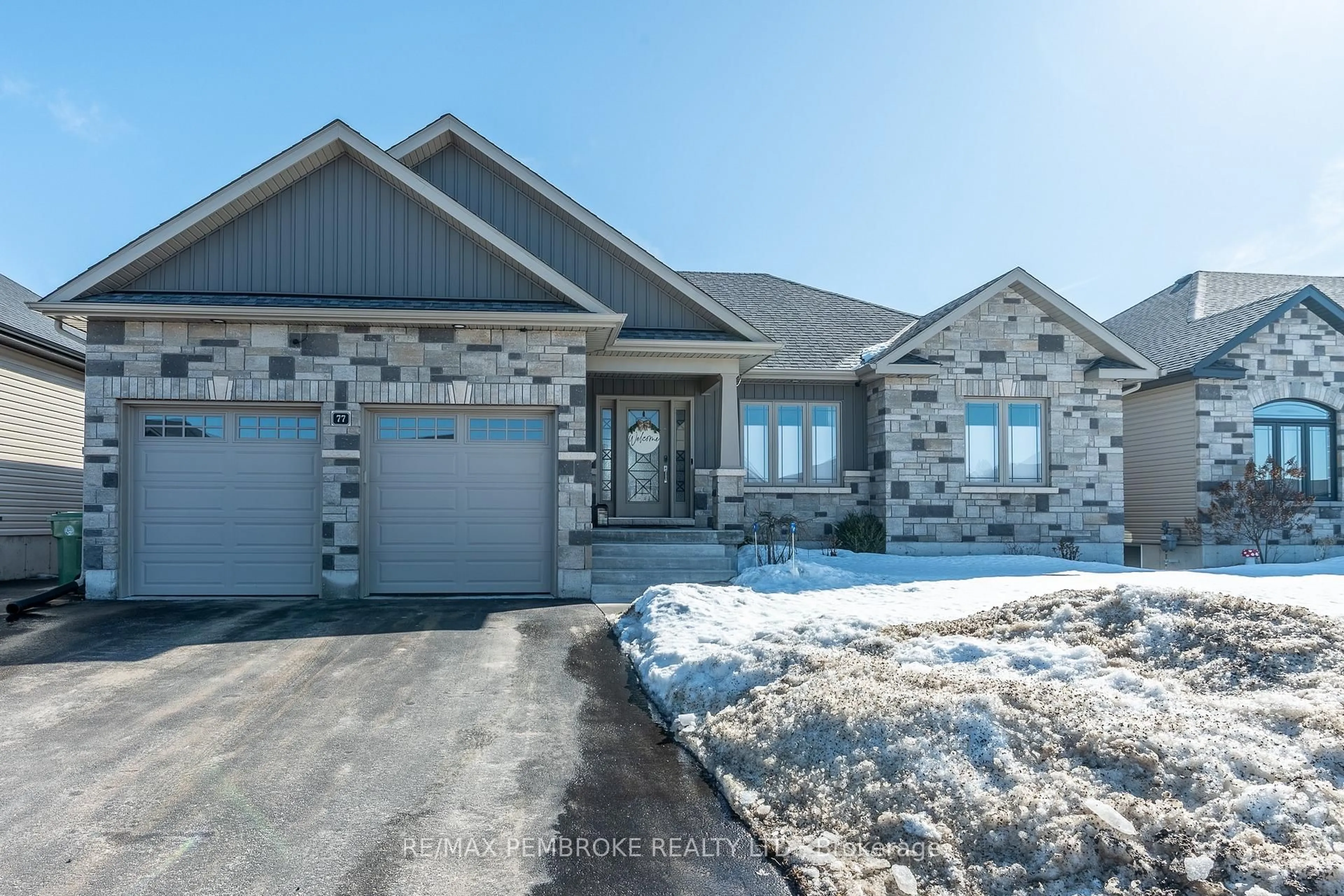 Home with brick exterior material, street for 77 Noble Cres, Petawawa Ontario K8H 0G1