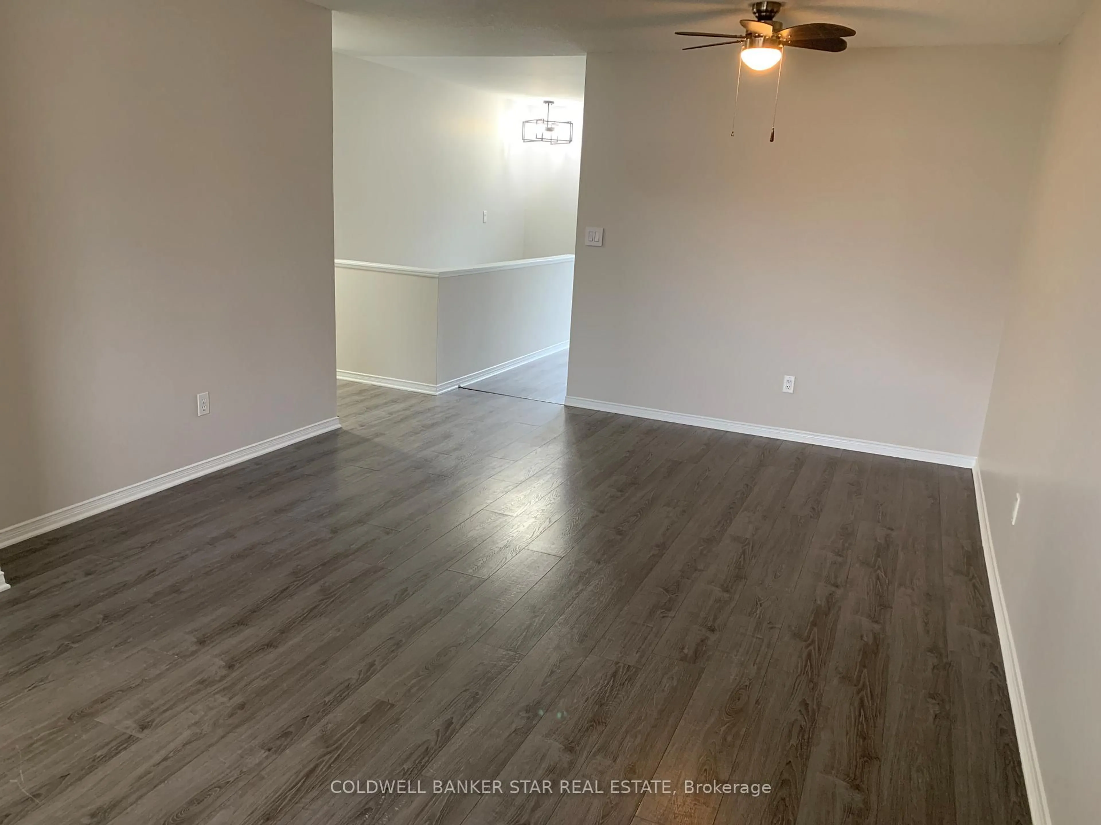 A pic of a room for 27 STEELE St, St. Thomas Ontario N5R 2Y2