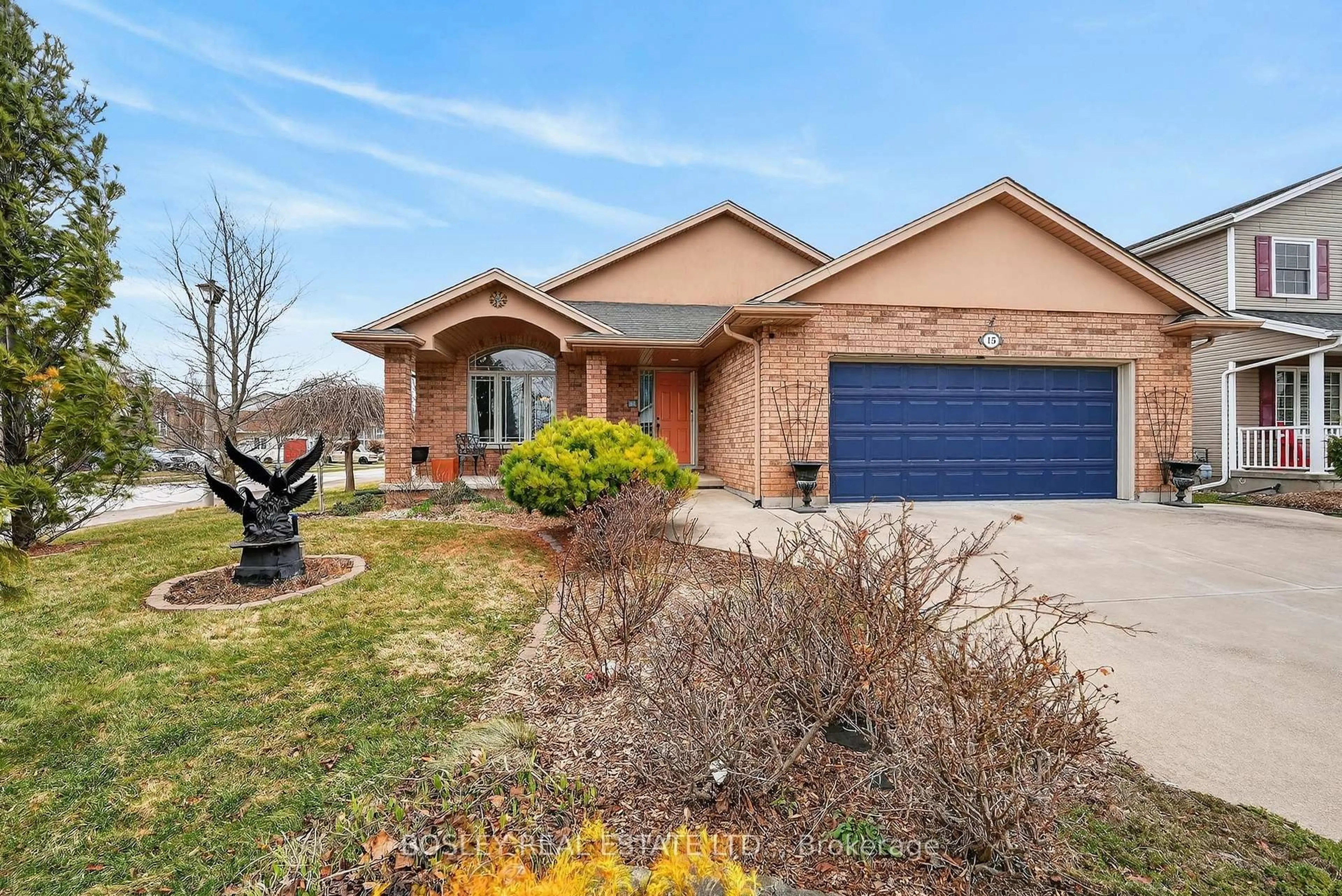 Home with brick exterior material, street for 15 Hope Ave, Niagara-on-the-Lake Ontario L0S 1T0