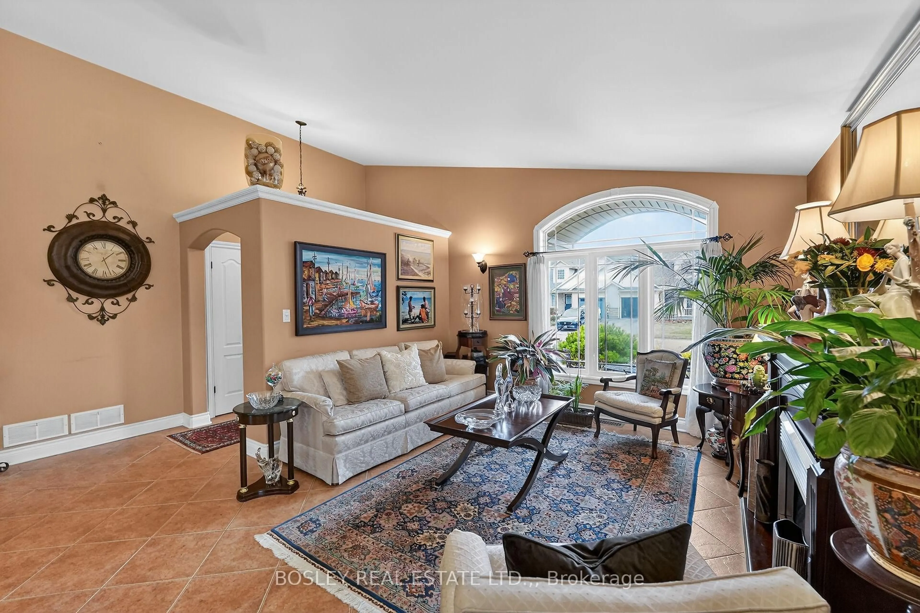 Unknown for 15 Hope Ave, Niagara-on-the-Lake Ontario L0S 1T0