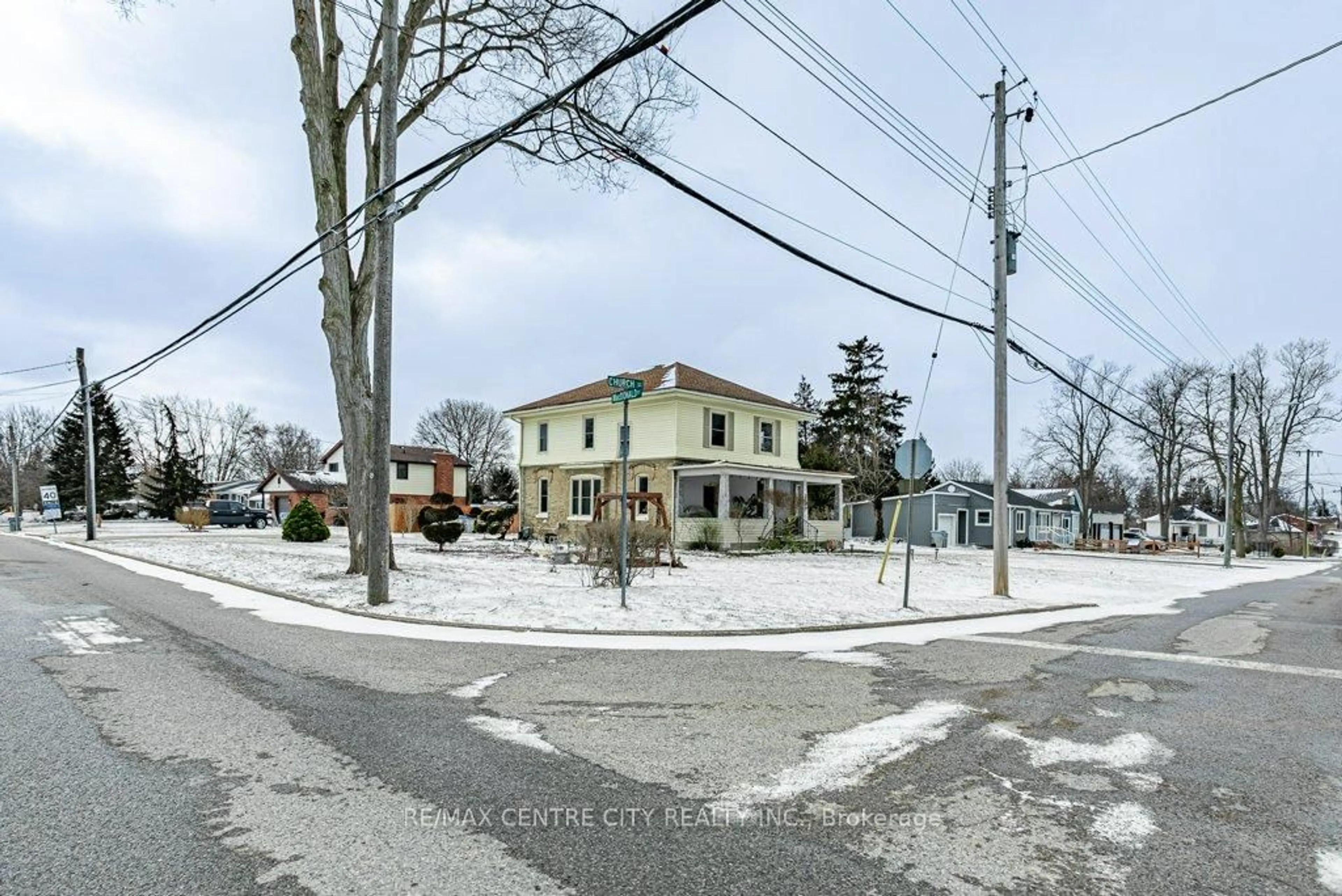 Unknown for 17 Church St, Lambton Shores Ontario N0N 1J0