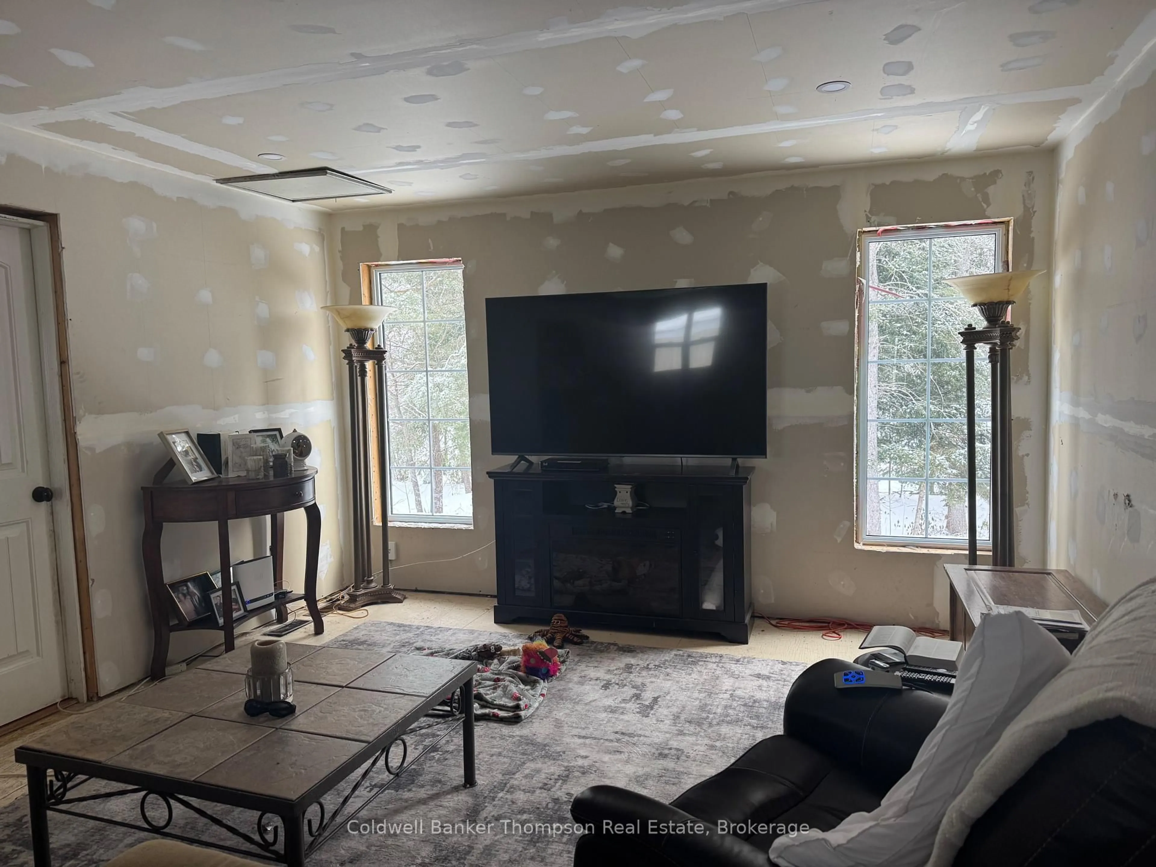 A pic of a room for 605 Sweezy St, Powassan Ontario P0H 2L0