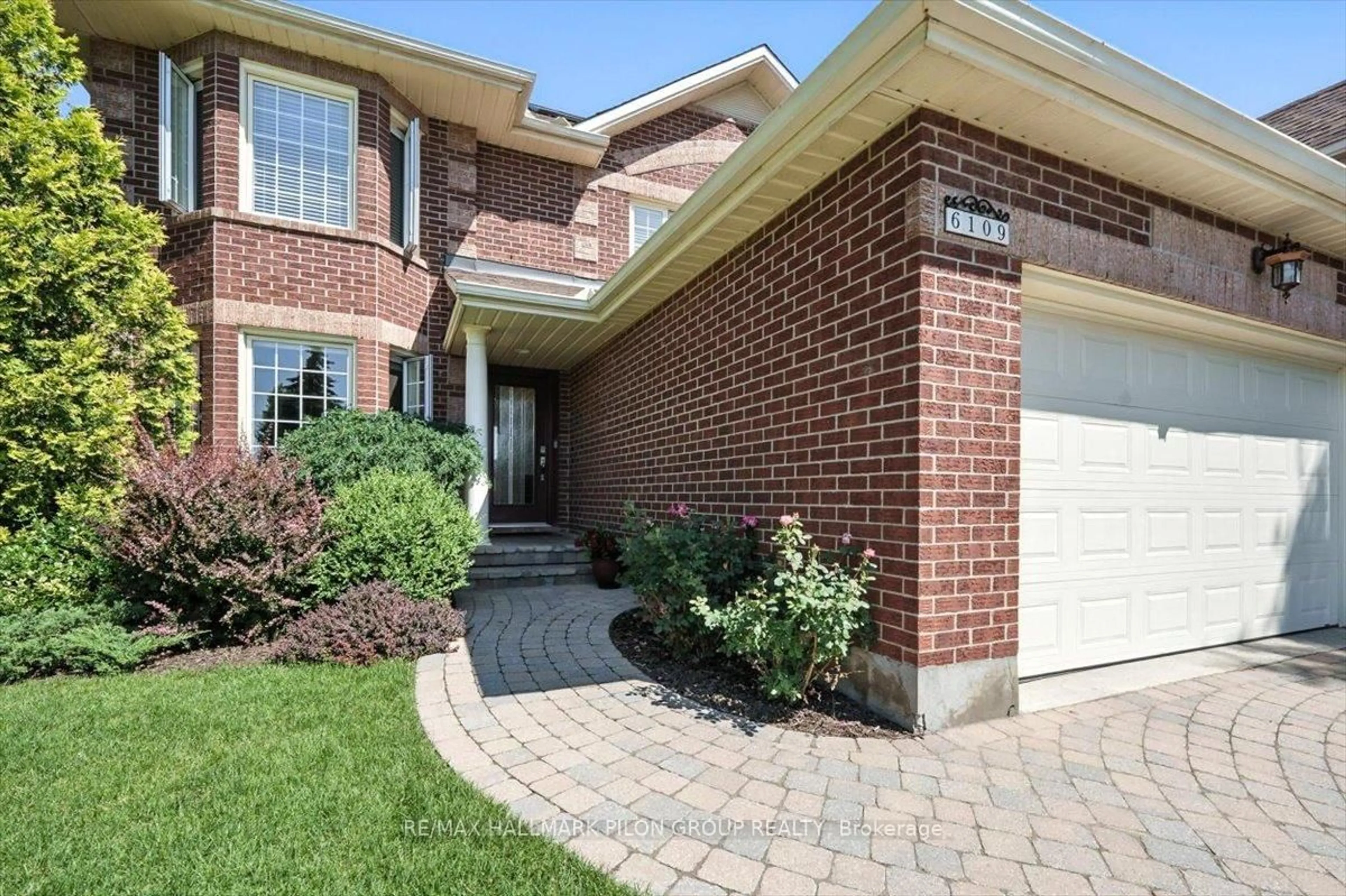Home with brick exterior material, street for 6109 Silverbirch St, Ottawa Ontario K1W 1C5