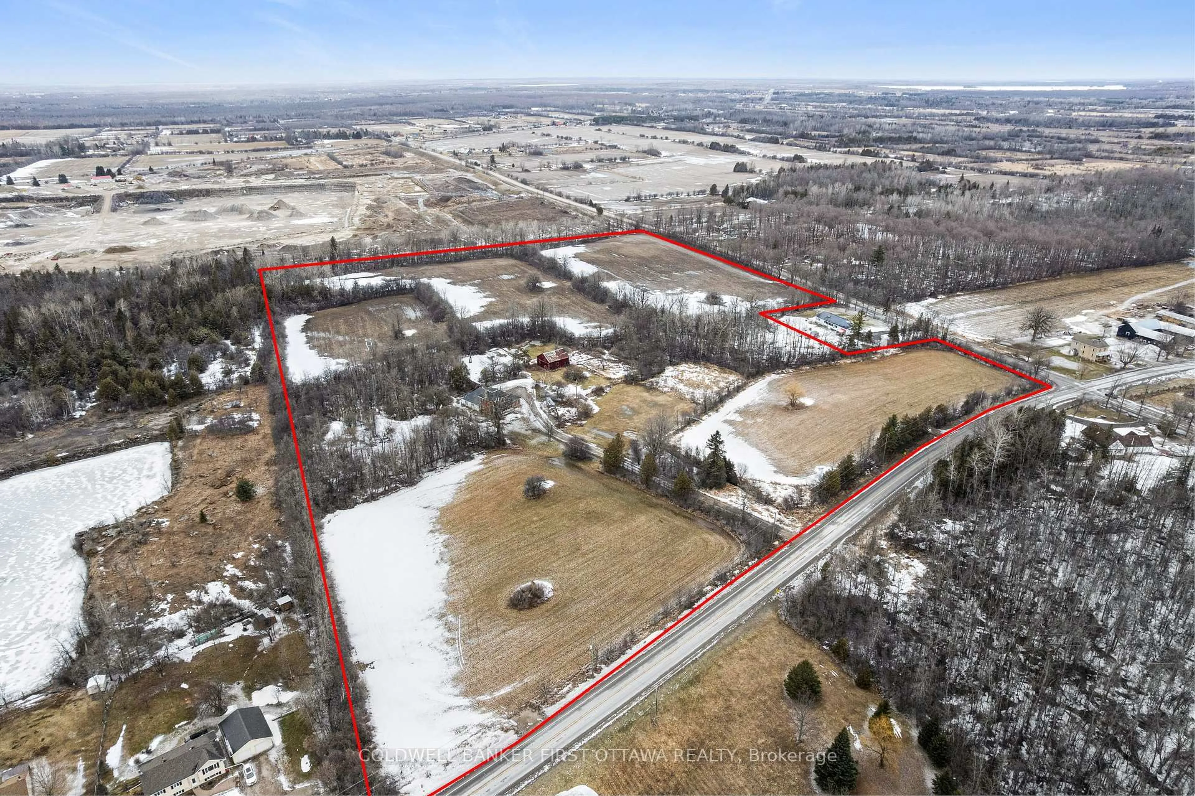 A pic from outside/outdoor area/front of a property/back of a property/a pic from drone, building for 2752 Tennyson Rd, Perth Ontario K7H 3C8