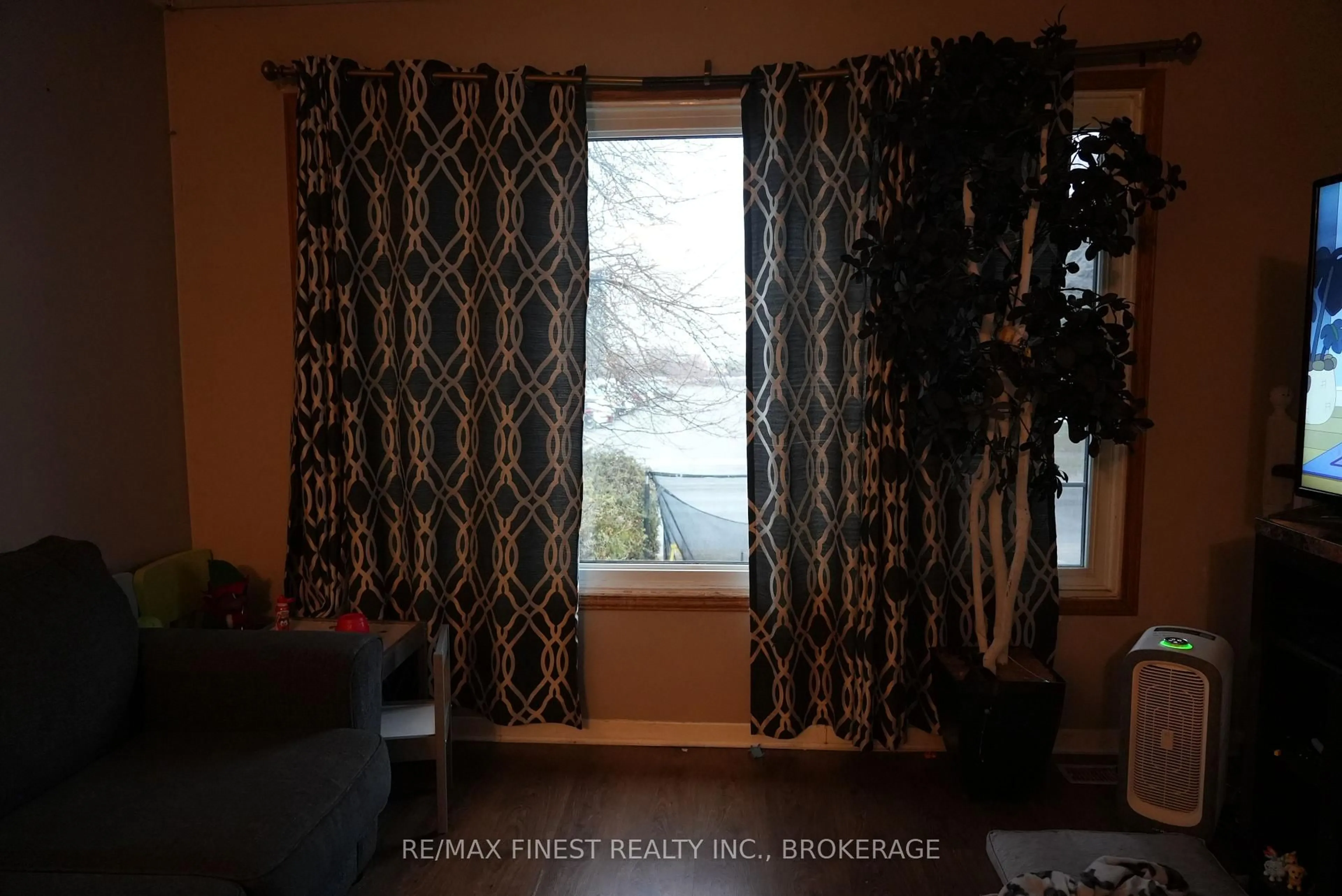 A pic of a room for 279 Kingsdale Ave, Kingston Ontario K7M 8H8