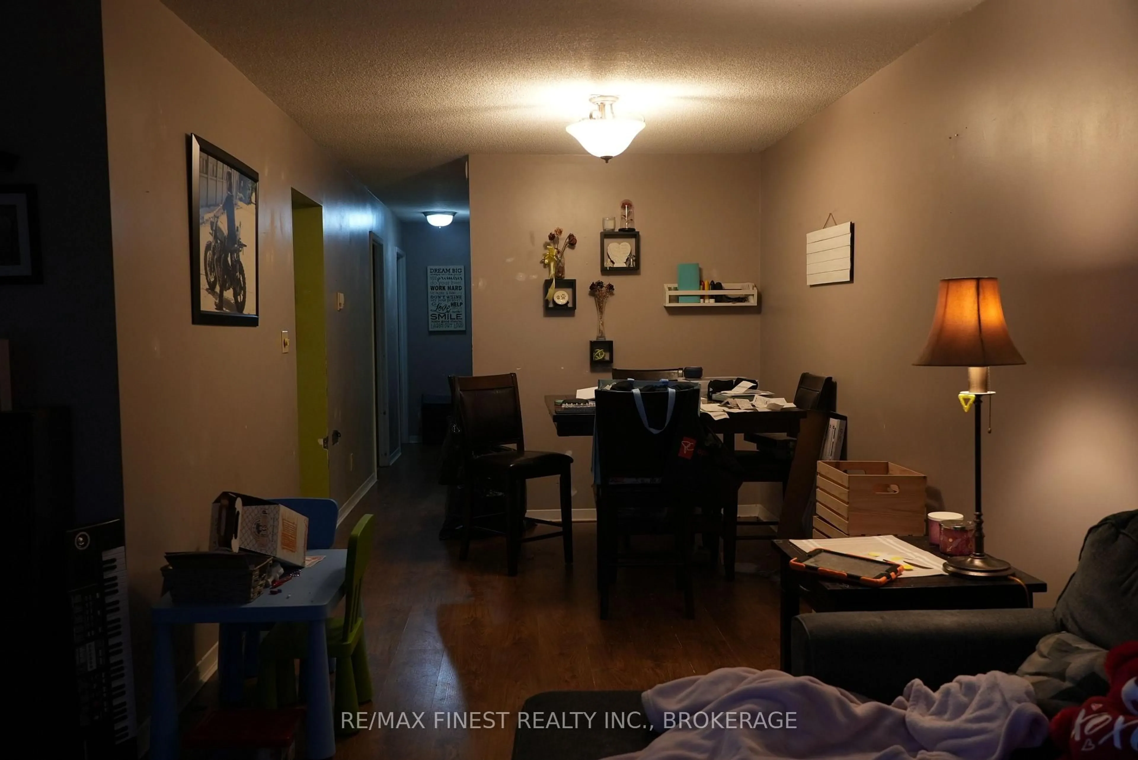A pic of a room for 279 Kingsdale Ave, Kingston Ontario K7M 8H8