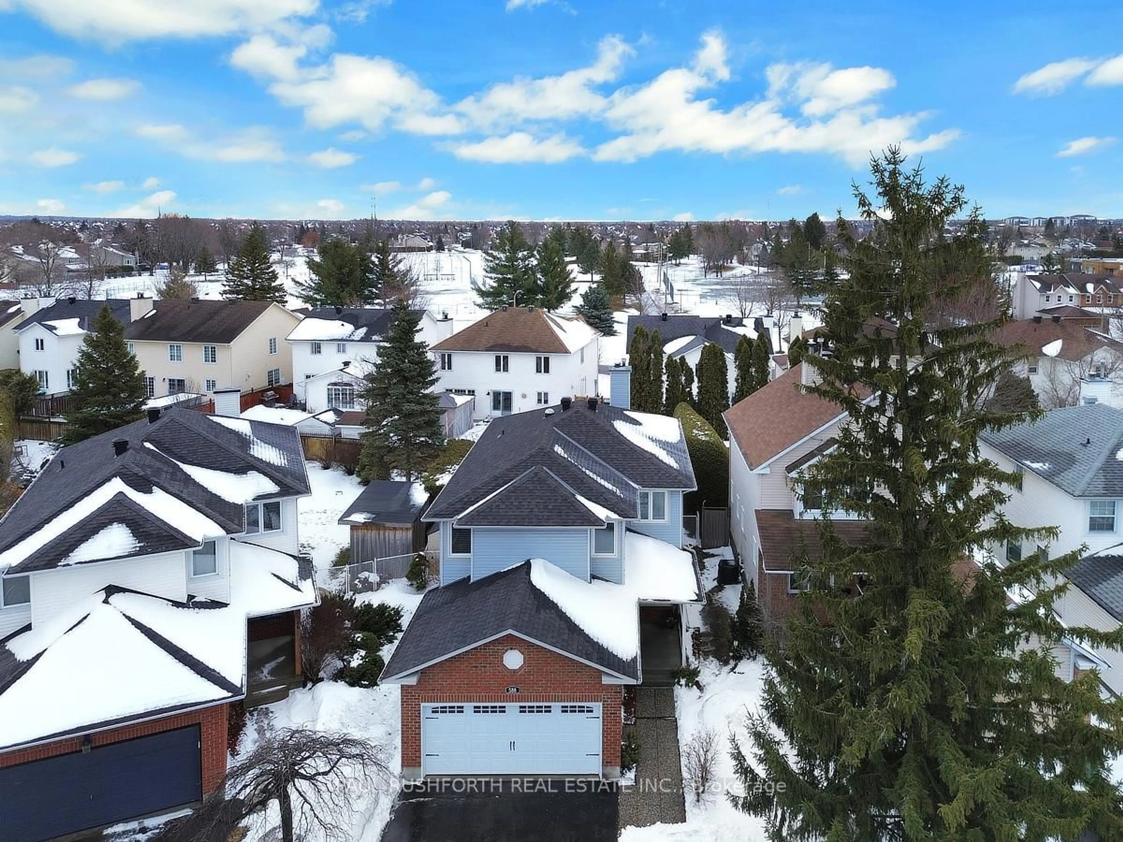 A pic from outside/outdoor area/front of a property/back of a property/a pic from drone, street for 588 Pocono Cres, Ottawa Ontario K4A 3J6
