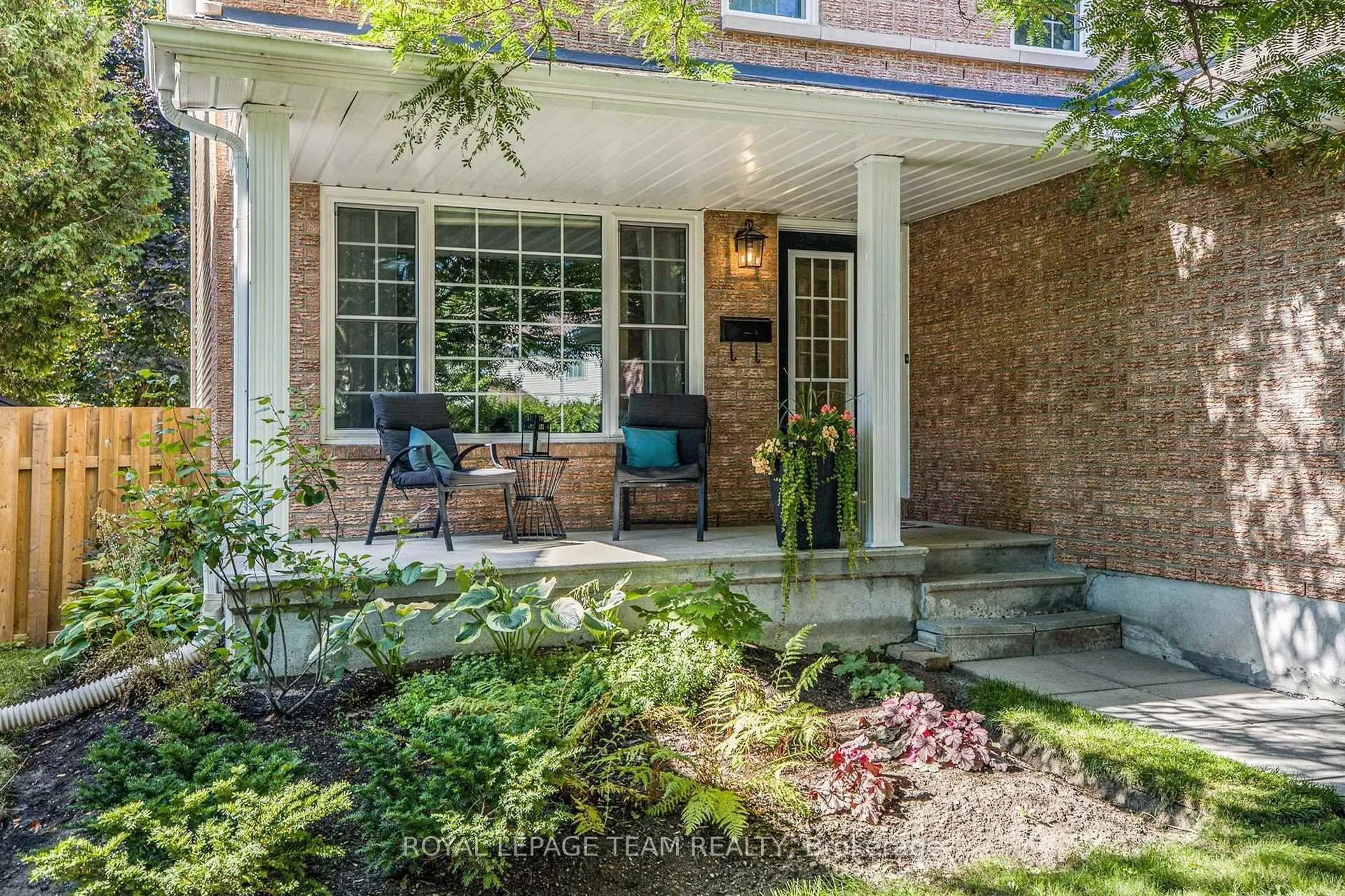 Unknown for 36 Fernbrook Pl, Kanata Ontario K2M 2L8