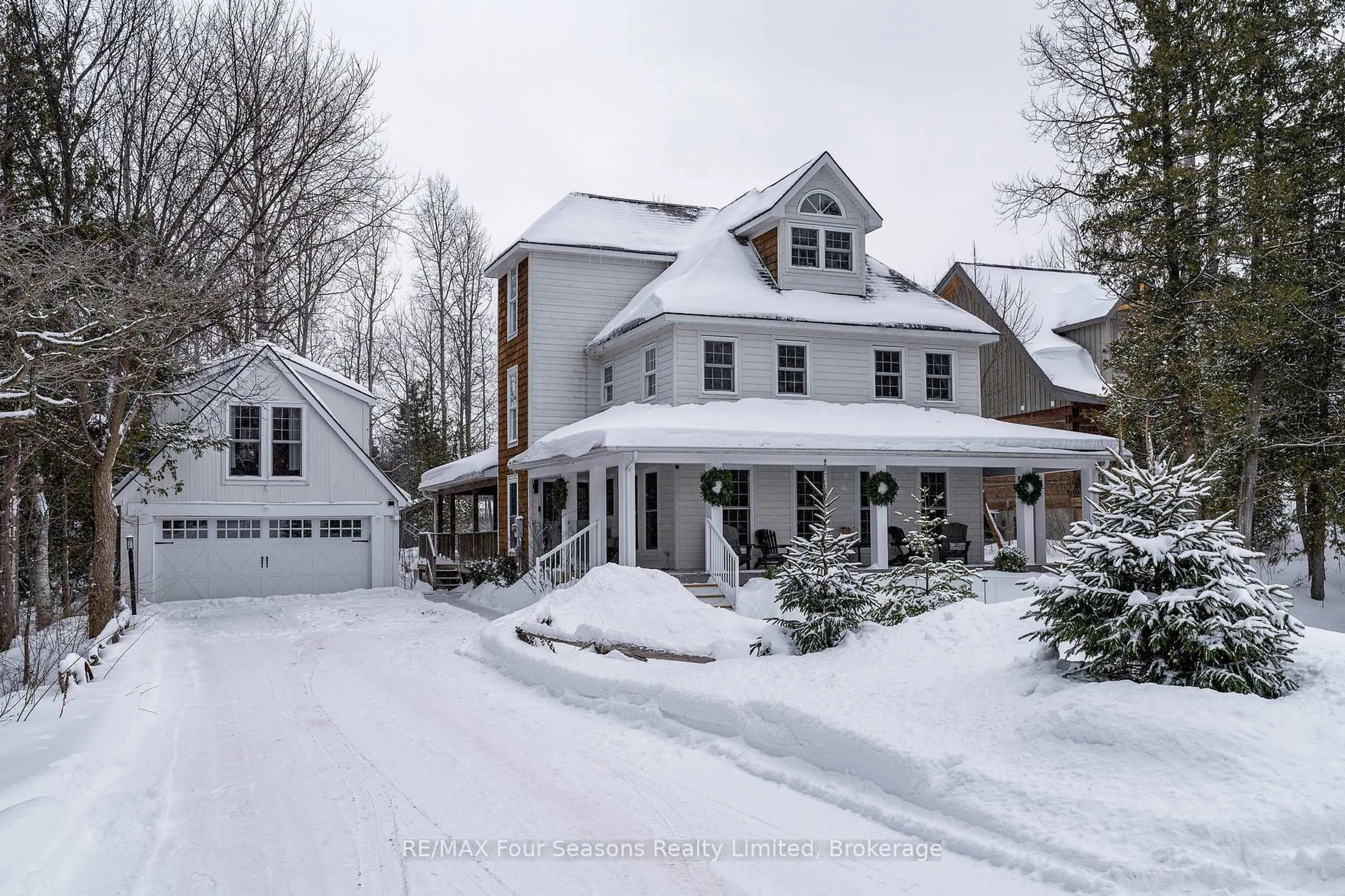 Unknown for 141 Aspen Way, Blue Mountains Ontario L9Y 0S7