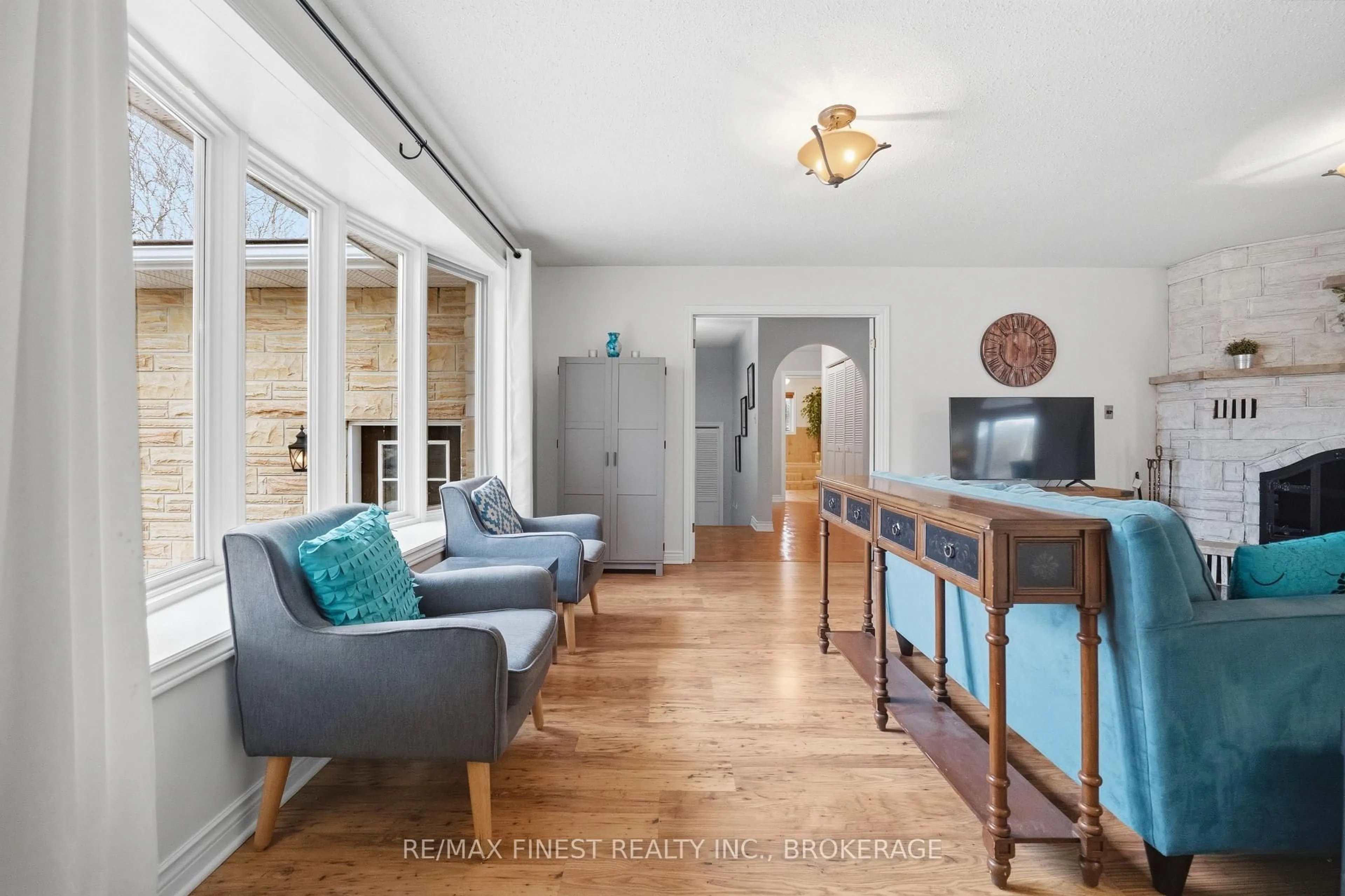 Living room with furniture, unknown for 1779 Floyd Ave, Kingston Ontario K7L 4V4