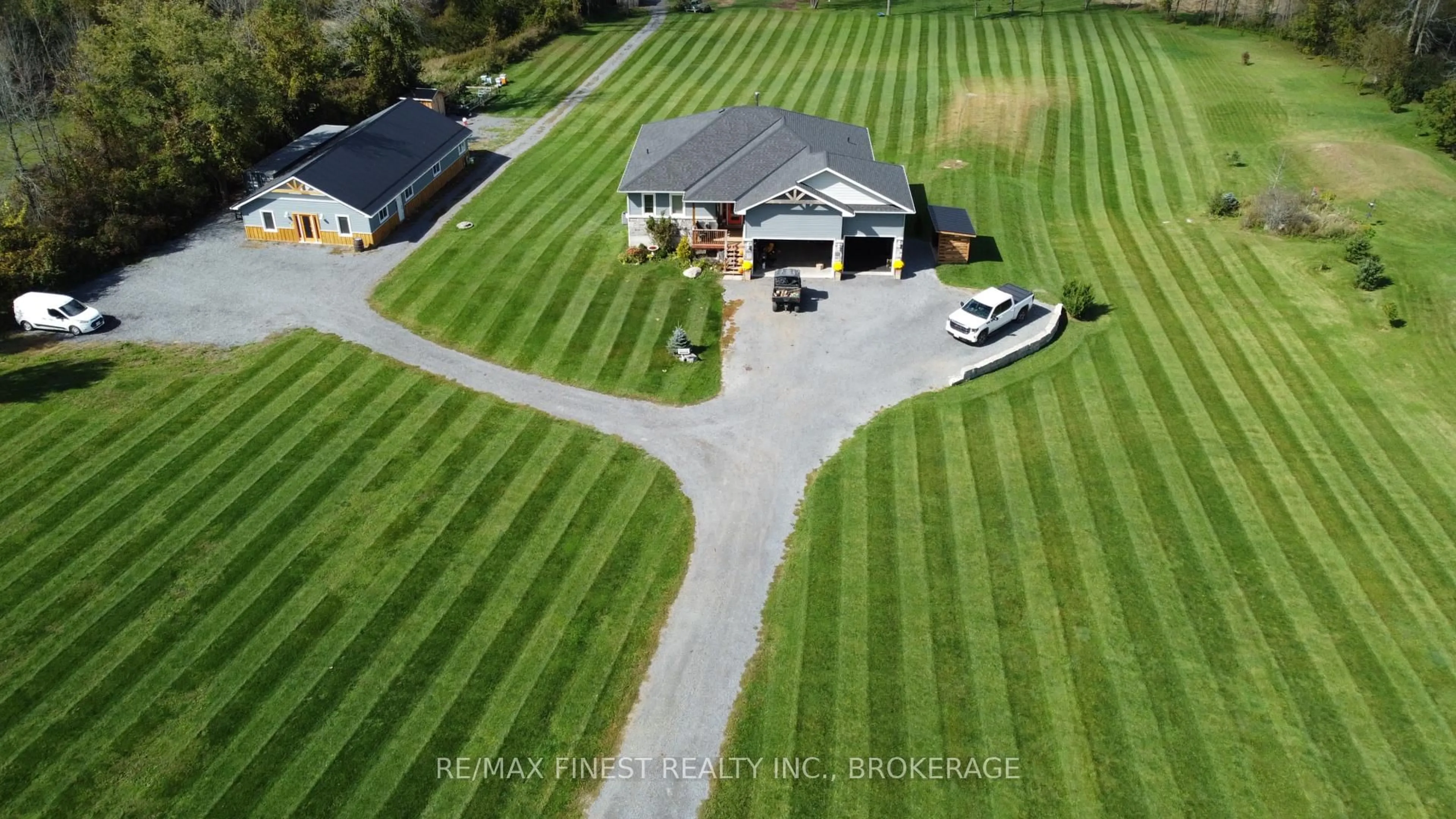 A pic from outside/outdoor area/front of a property/back of a property/a pic from drone, street for 923 Maple Rd, Bissett Creek Ontario K0H 2H0