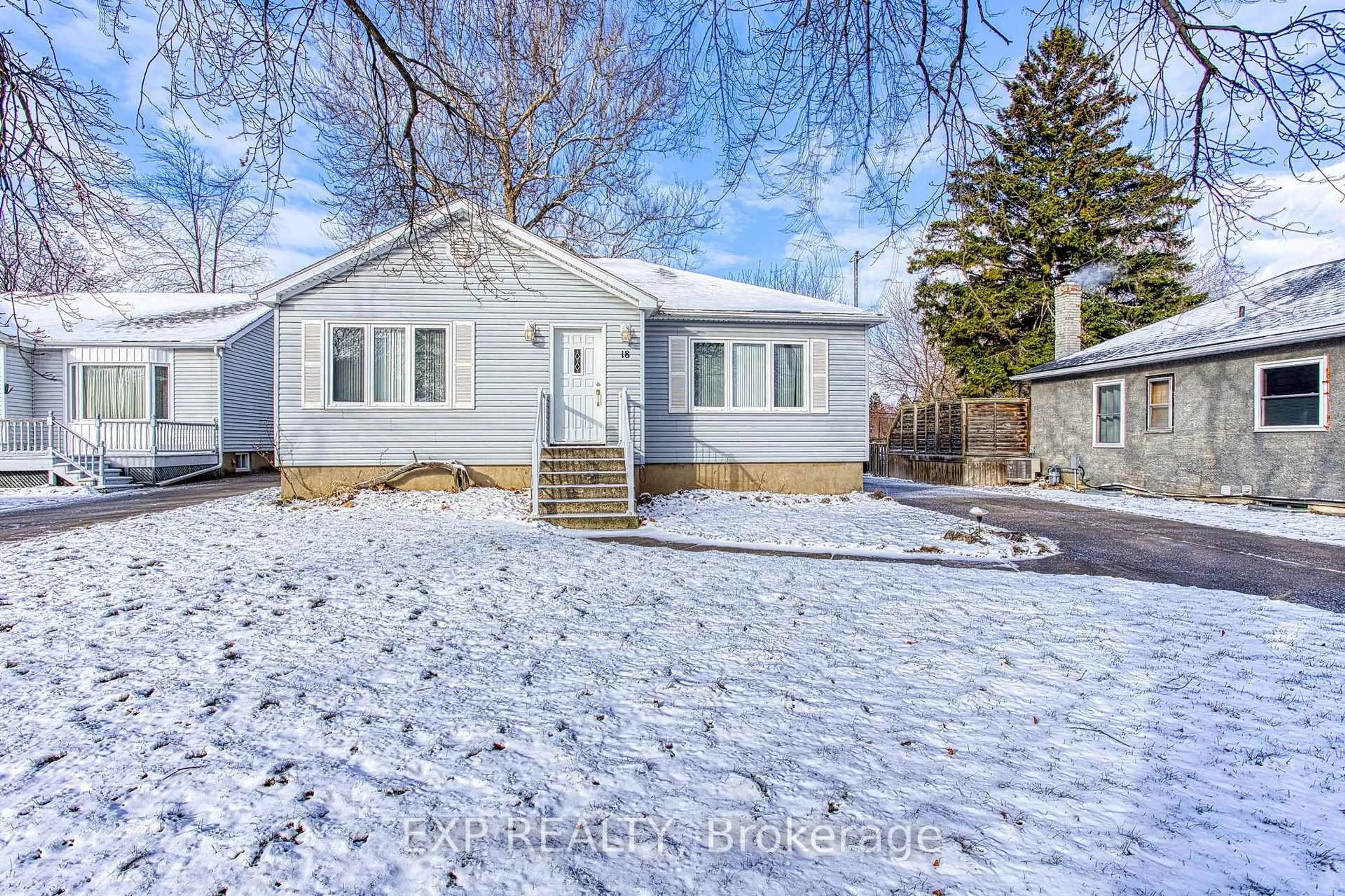 Unknown for 18 Bonavem Dr, St. Catharines Ontario L2N 1X8