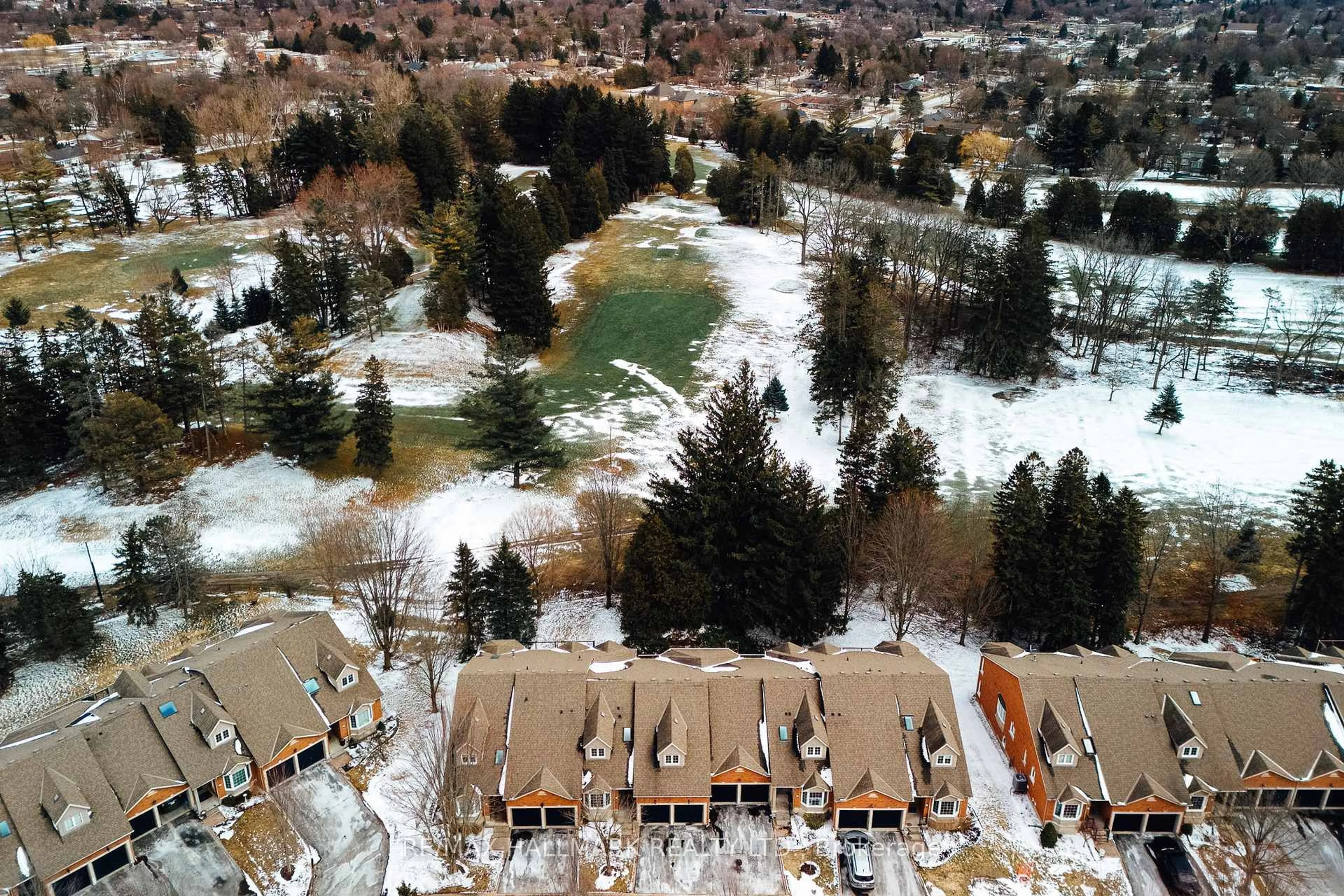 A pic from outside/outdoor area/front of a property/back of a property/a pic from drone, mountain view for 12 Fairway Lane, Guelph Ontario N1E 7A9