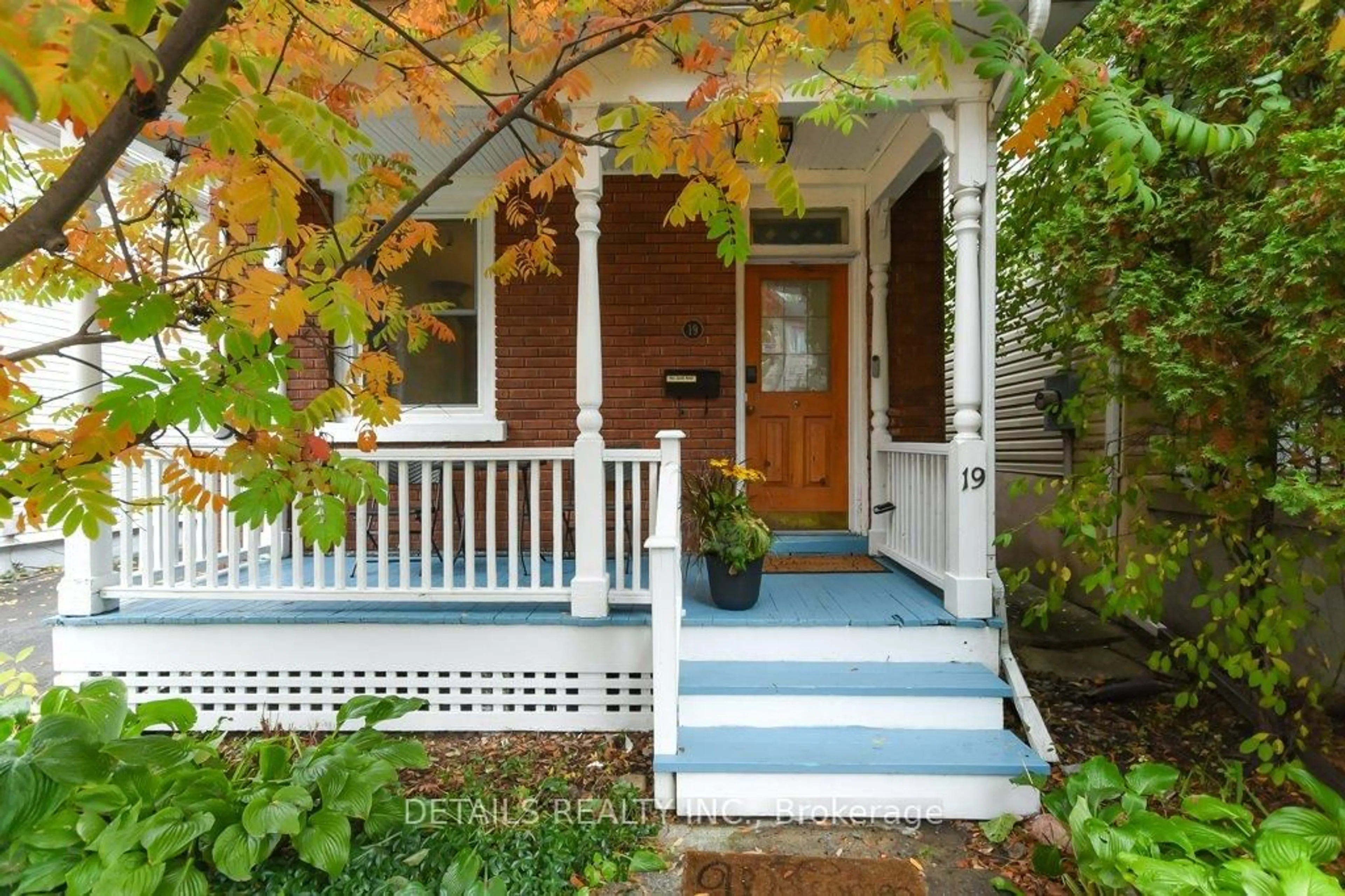 Unknown for 19 Gould St, Ottawa Ontario K1Y 2P1