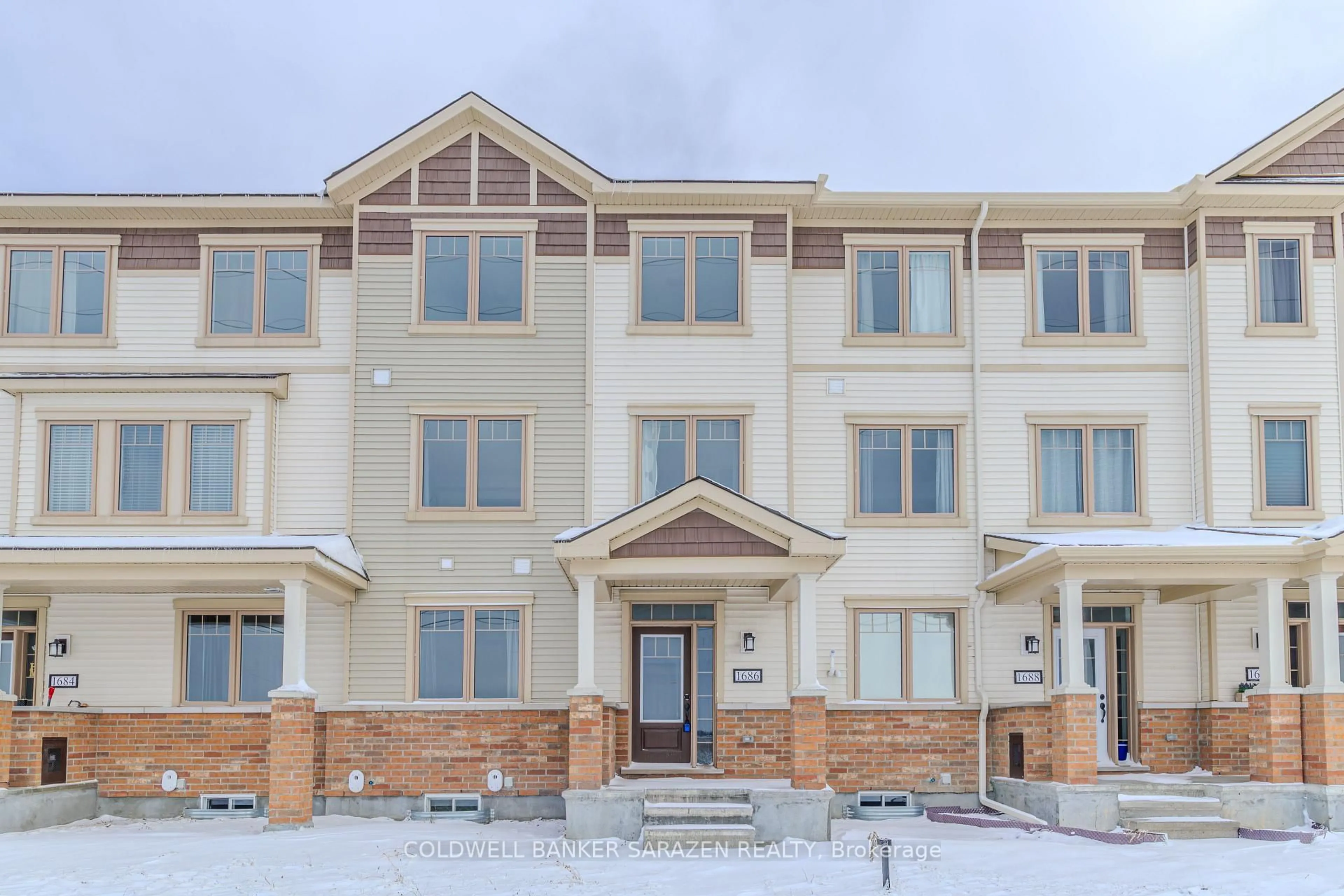 Unknown for 1686 Maple Grove Rd, Stittsville Ontario K2S 2R3