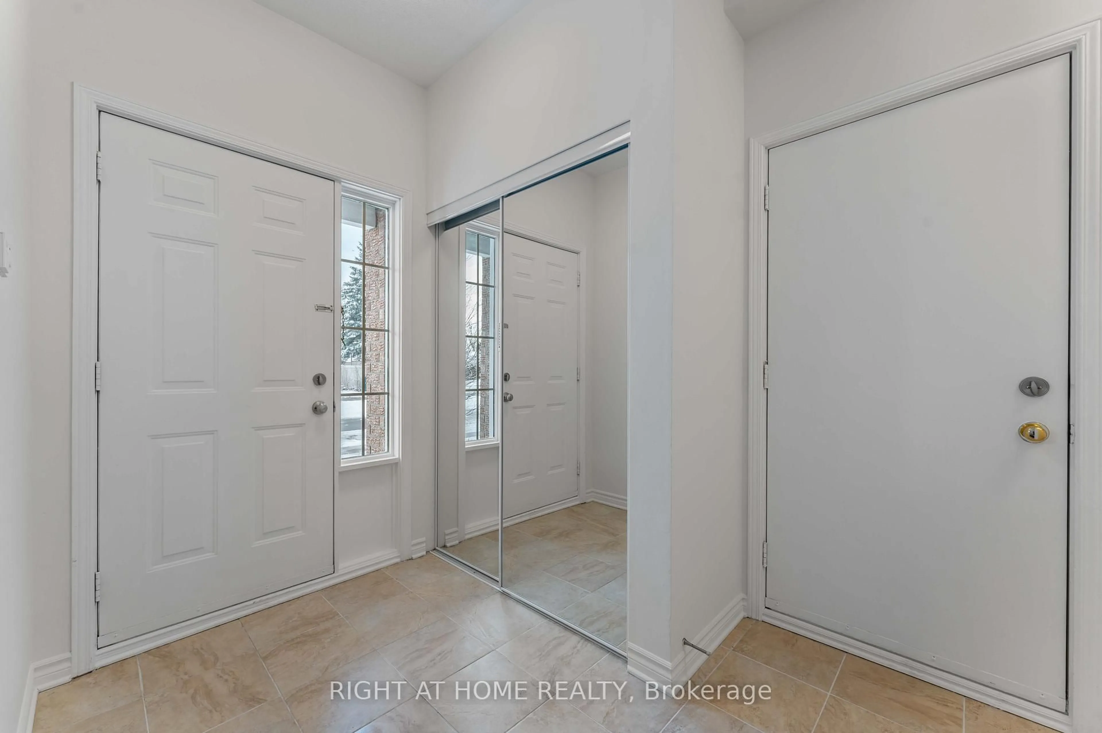 Unknown for 104B Craig Henry Dr, Ottawa Ontario K2G 6L8