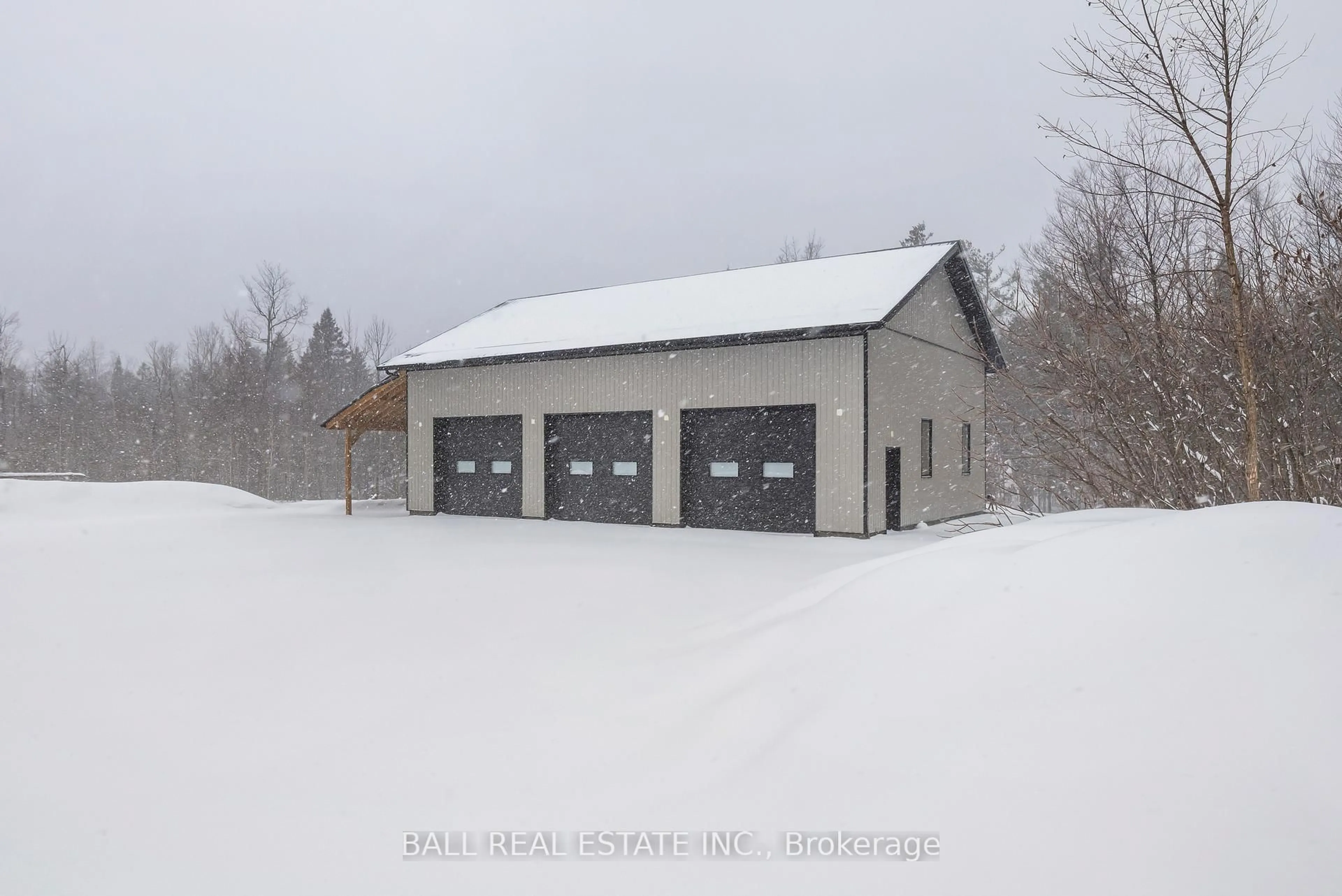 Indoor garage for 783 County 49 Rd, Kawartha Lakes Ontario K0M 1A0