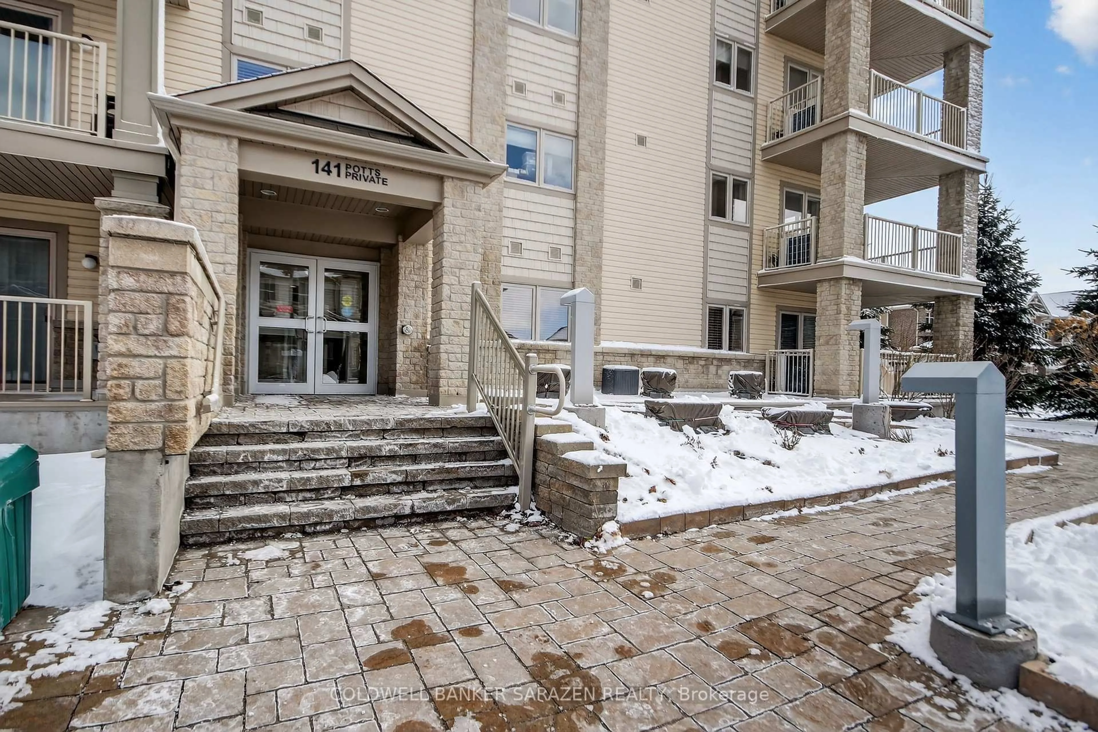 Indoor foyer for 141 Potts Private #406, Ottawa Ontario K4A 0X9
