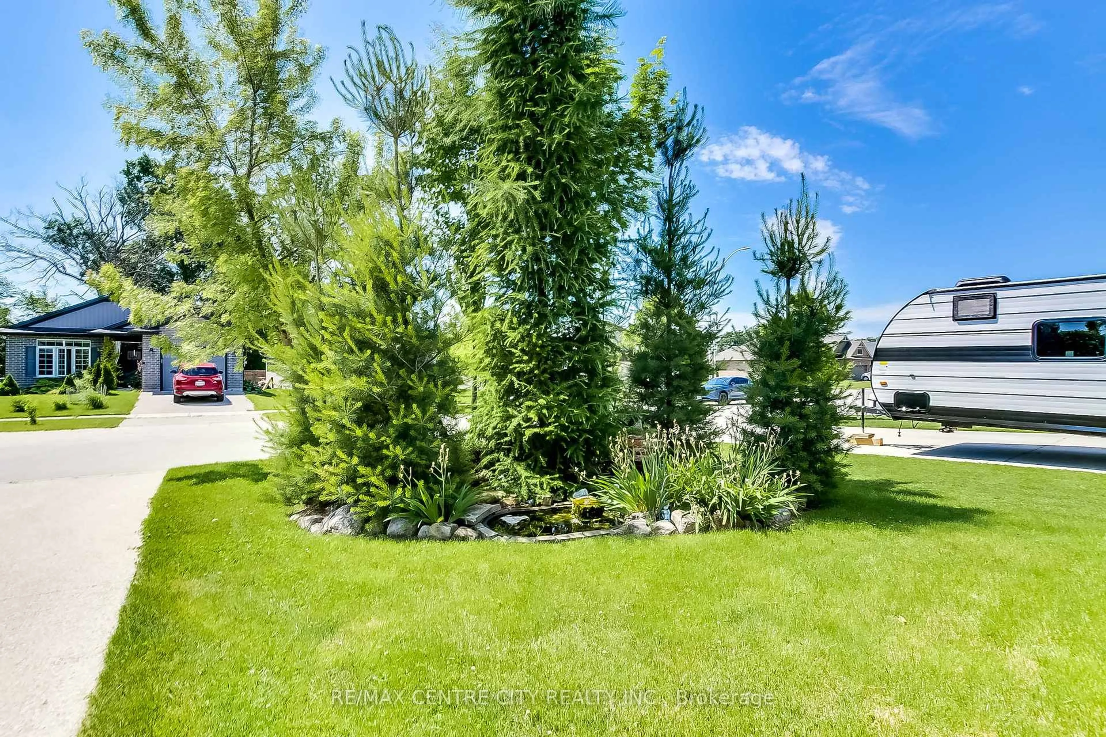 Patio, forest/trees view for 436 Beamish St, Central Elgin Ontario N5L 0A7