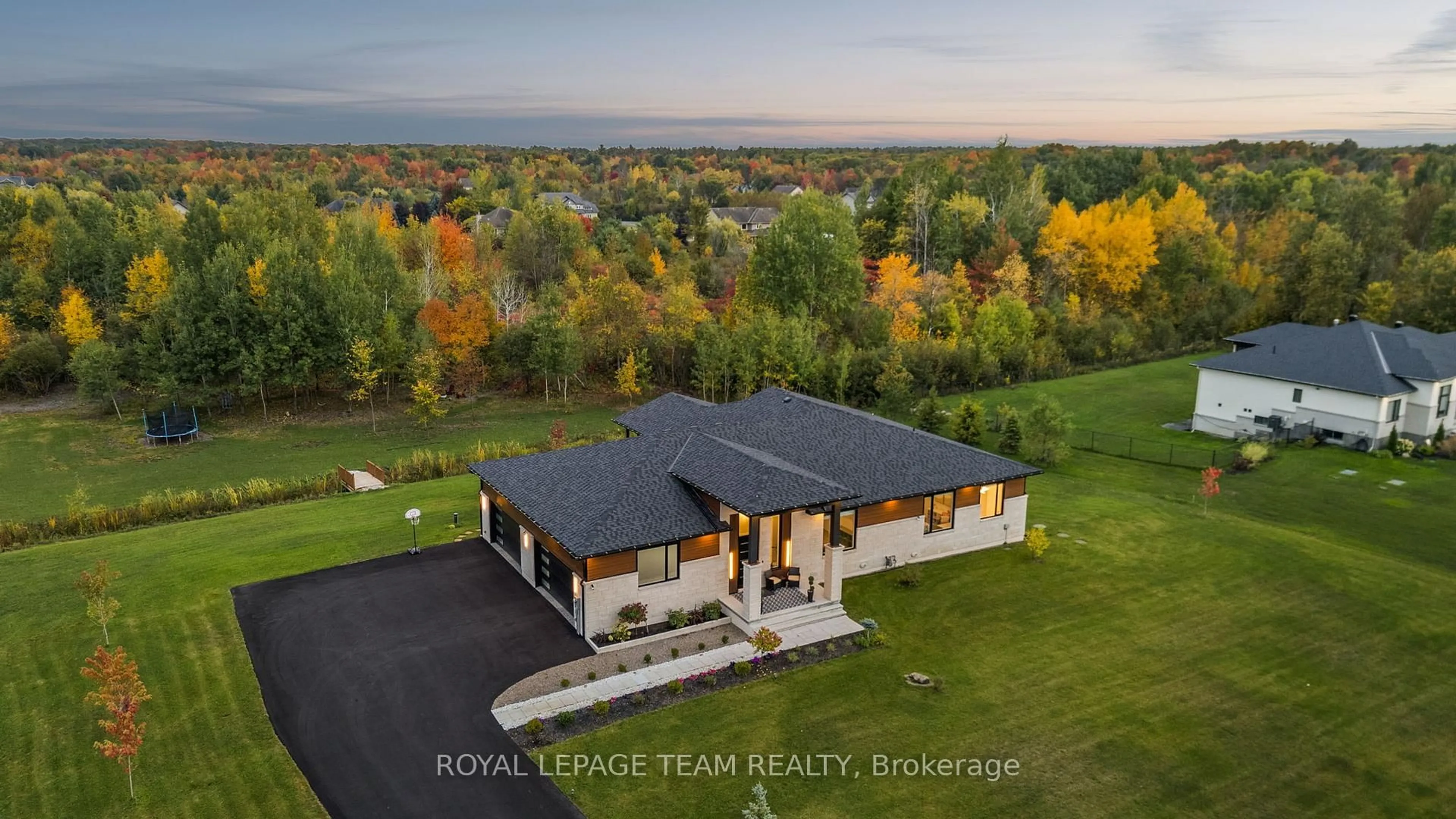 A pic from outside/outdoor area/front of a property/back of a property/a pic from drone, water/lake/river/ocean view for 60 Synergy Way, Ottawa Ontario K2W 0K3