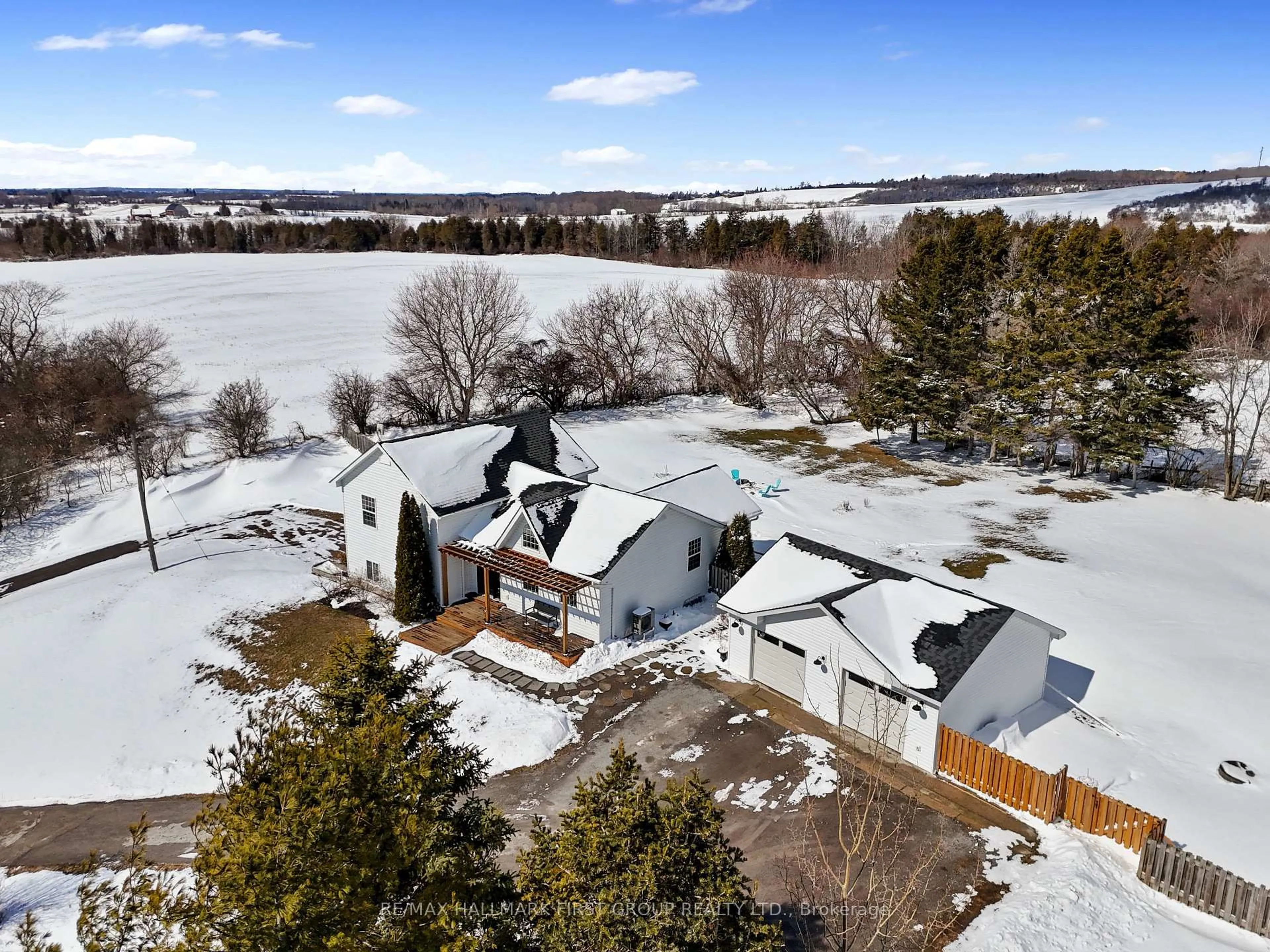 A pic from outside/outdoor area/front of a property/back of a property/a pic from drone, unknown for 9562 County 2 Rd, Hamilton Township Ontario K9A 4J8