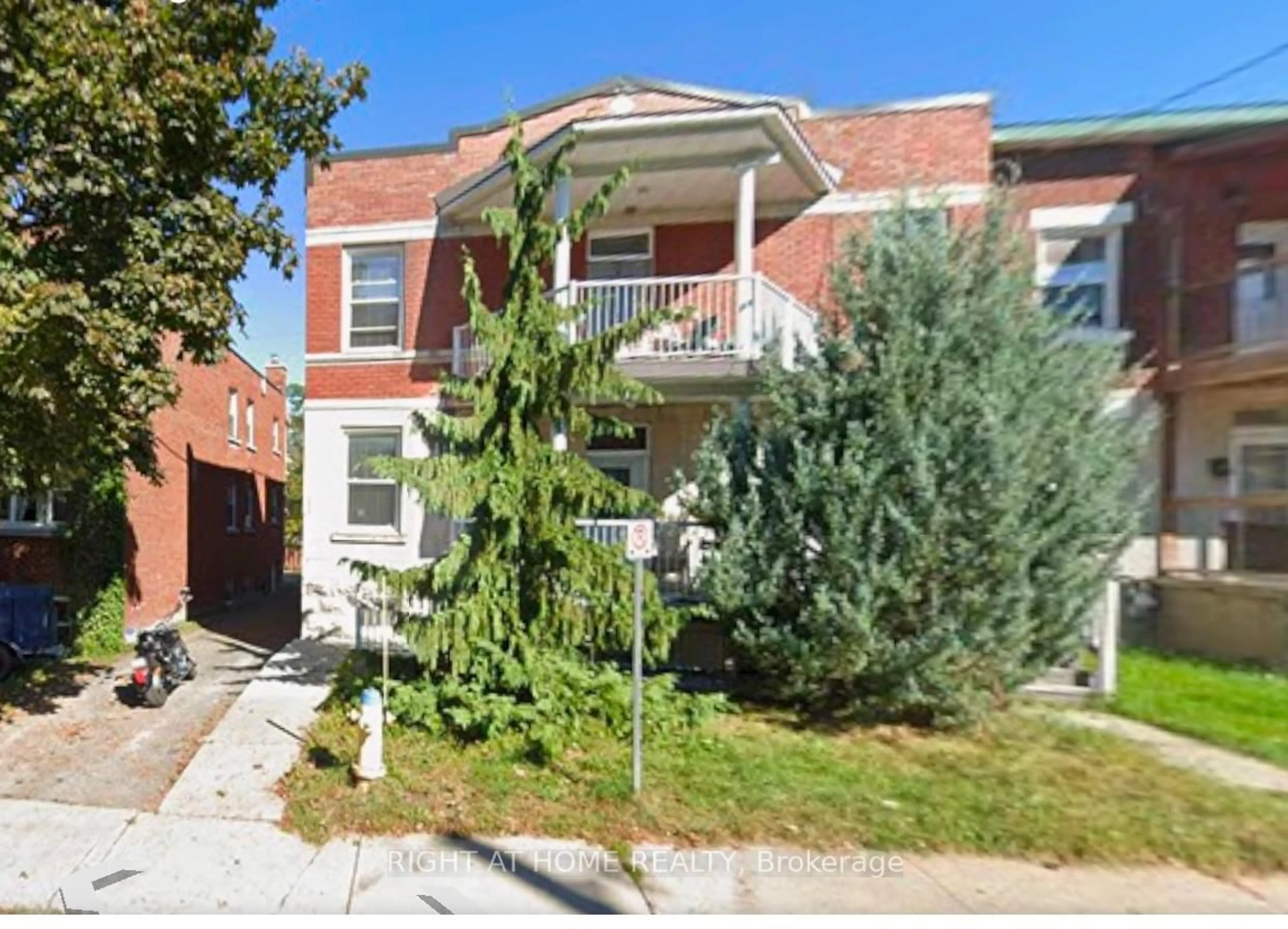 Home with brick exterior material, street for 177 Goulburn Ave, Ottawa Ontario K1N 8E3