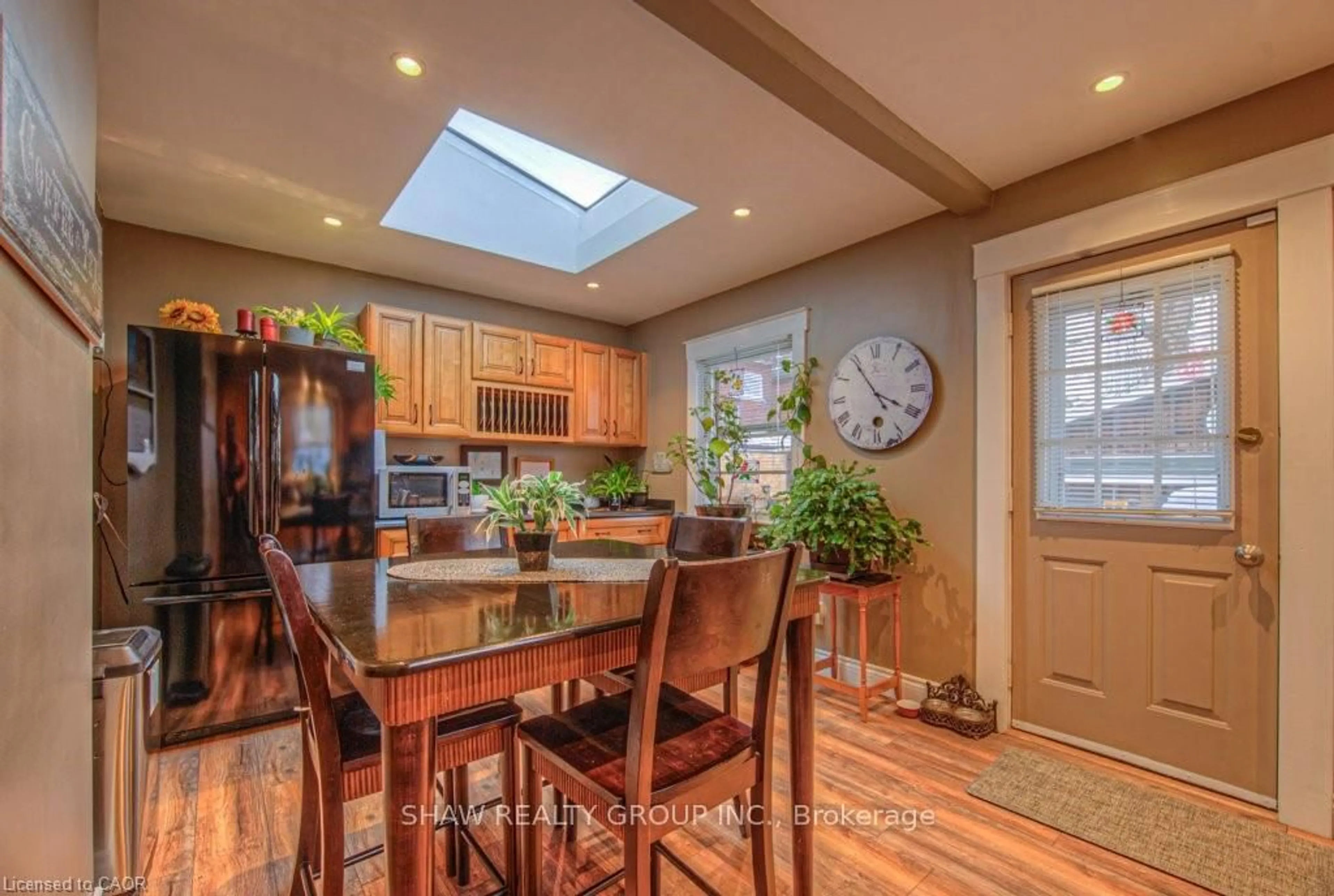 Open concept kitchen, unknown for 81 Beechwood Ave, Hamilton Ontario L8L 2S7