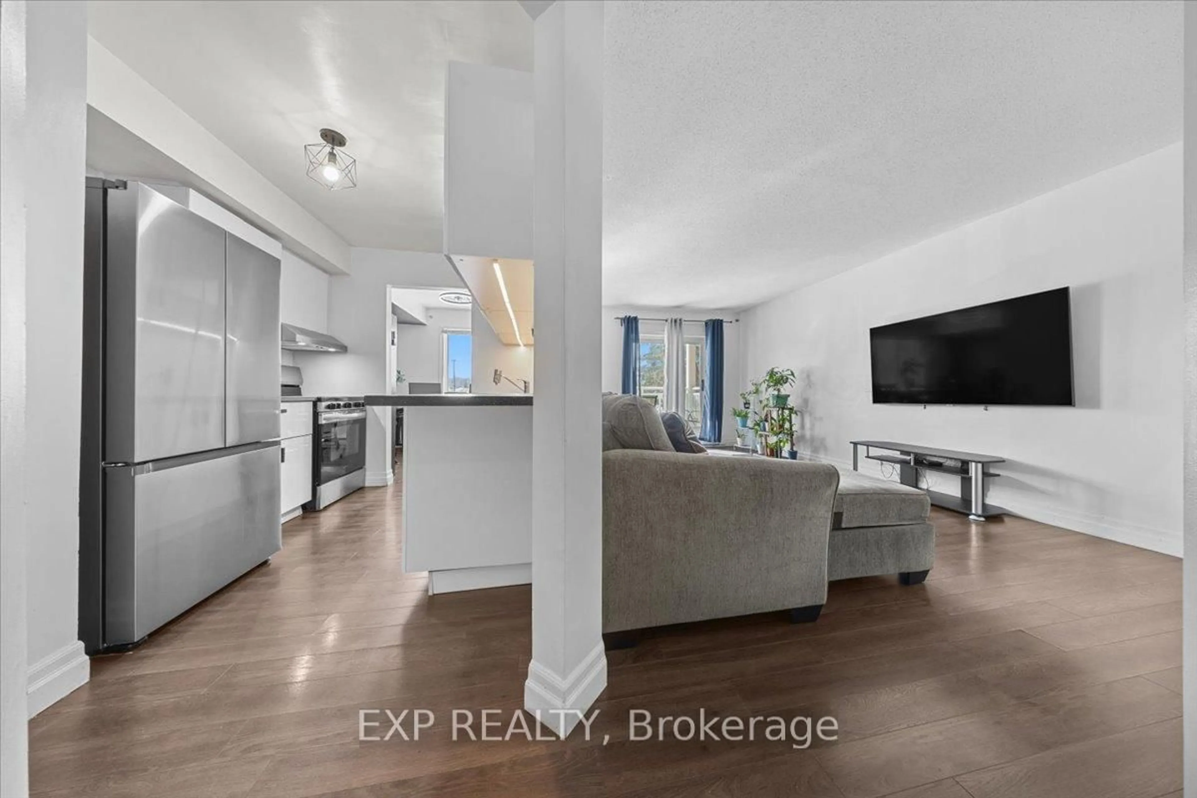 Open concept kitchen, ceramic/tile floor for 270 Lorry Greenberg Dr #109, Ottawa Ontario K1T 3K2