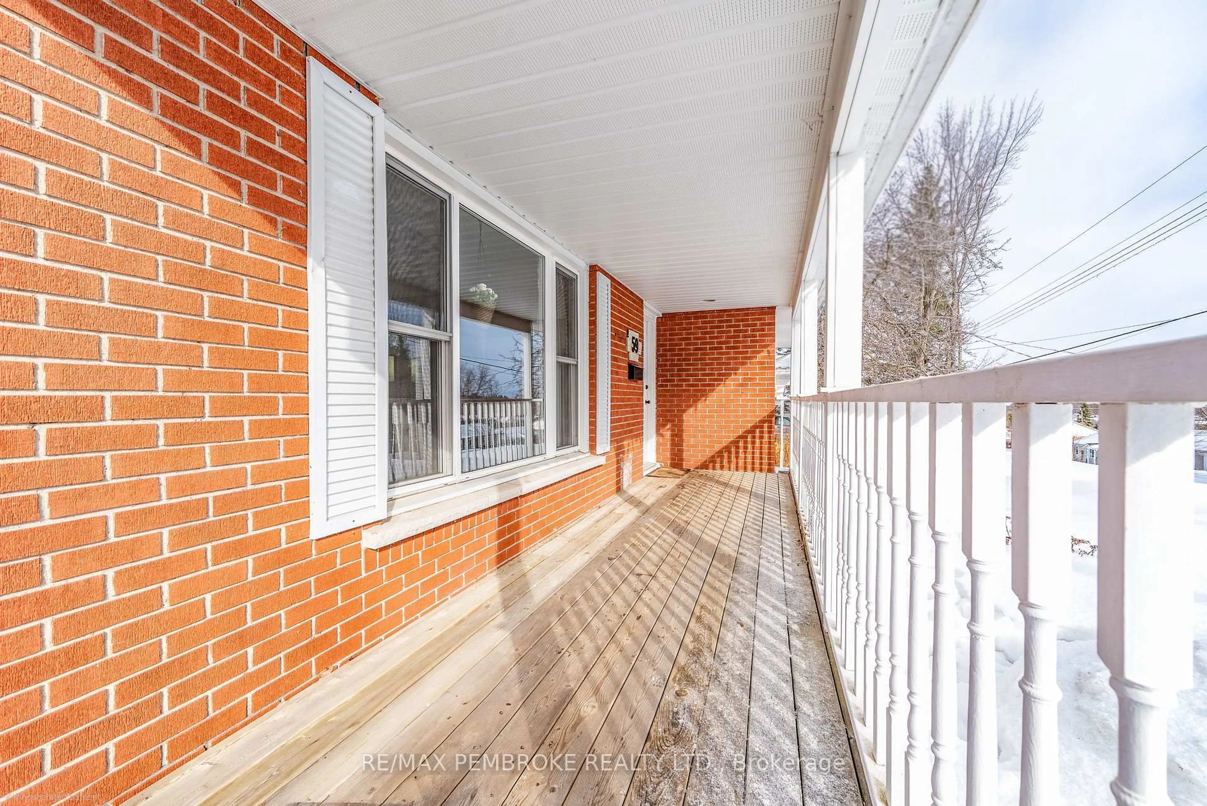 Balcony in the apartment, street for 59 Mary St, Petawawa Ontario K8H 1S2