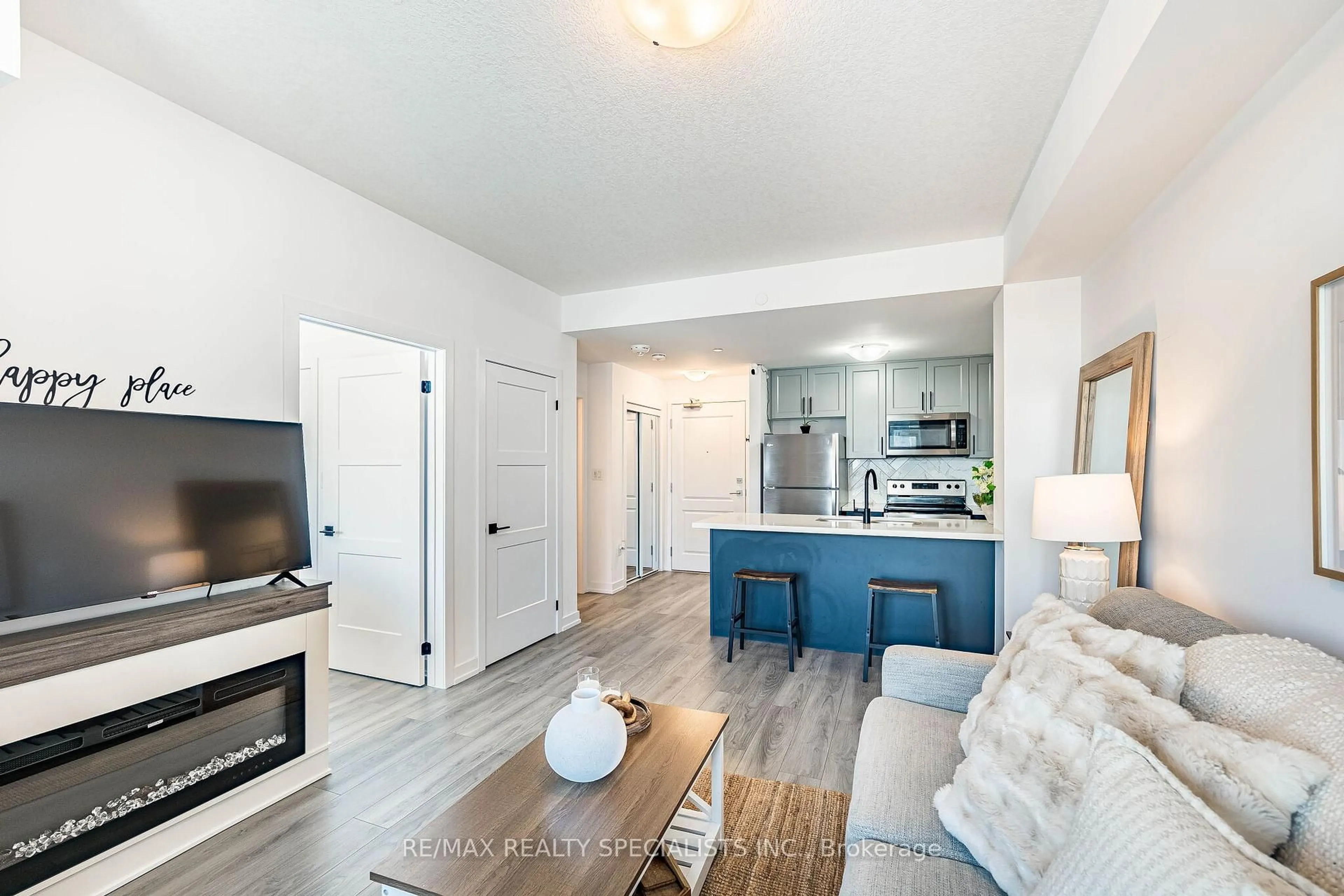 Living room with furniture, unknown for 470 Dundas St #418, Hamilton Ontario L0R 2H8